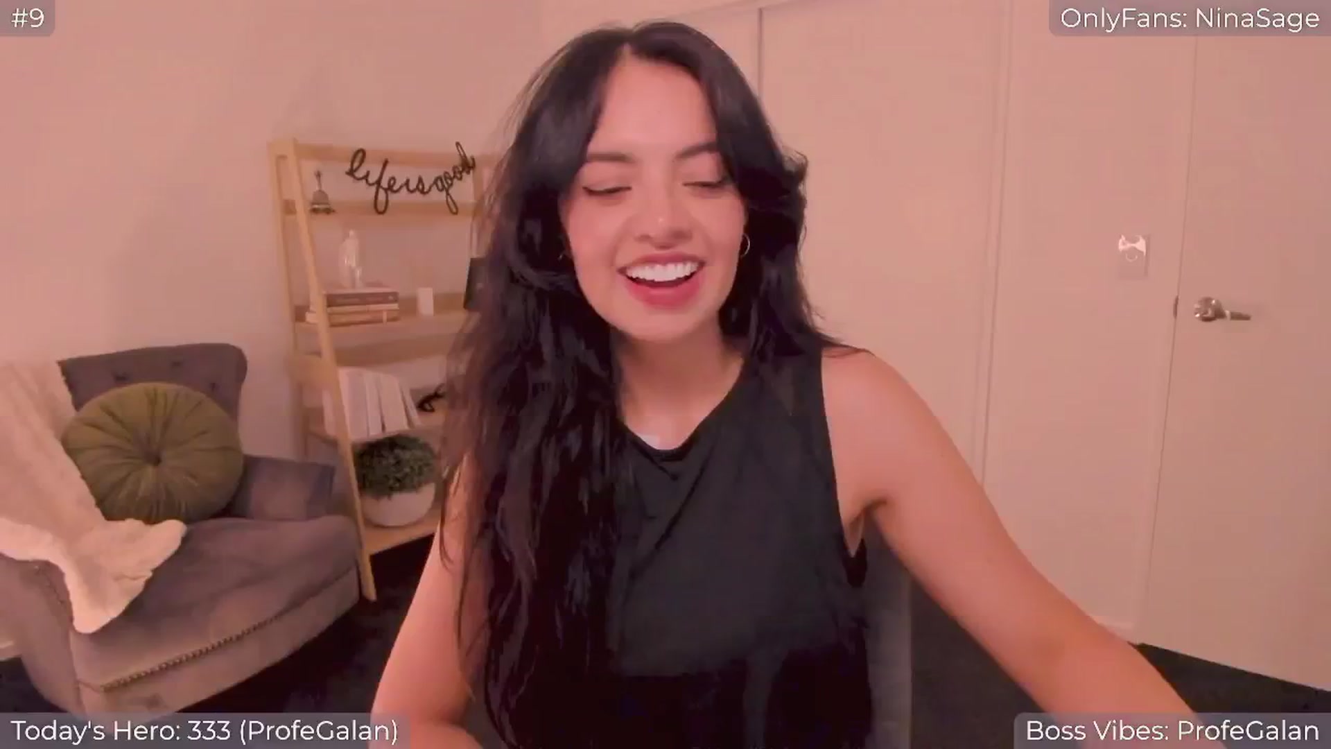 Gallery image thumbnail from NinaSage's myfreecams stream on, 01/25/2025, 04:22 image 3 of 20
