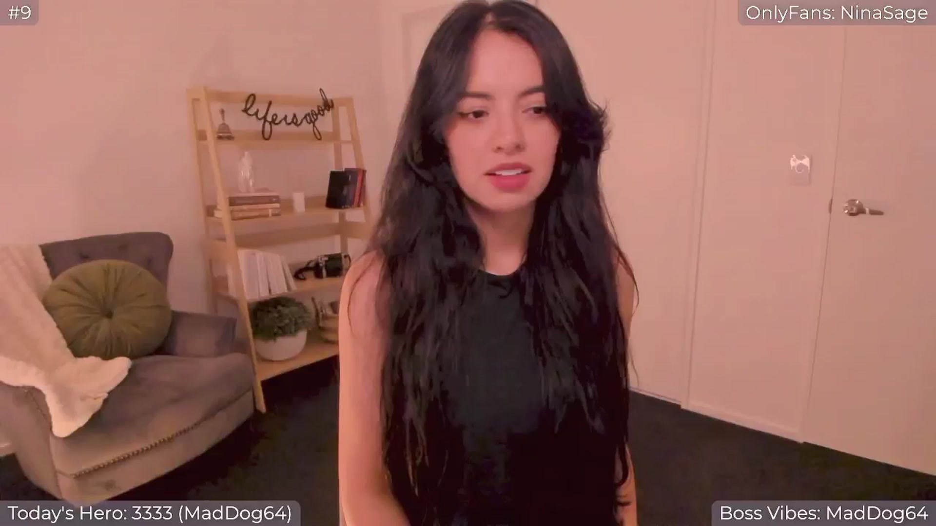 Gallery image thumbnail from NinaSage's myfreecams stream on, 01/25/2025, 04:22 image 13 of 20