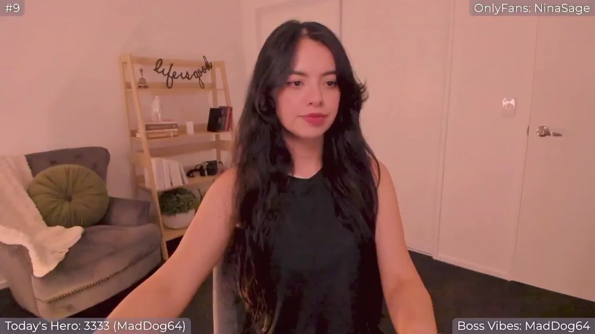 Gallery image thumbnail from NinaSage's myfreecams stream on, 01/25/2025, 04:22 image 14 of 20