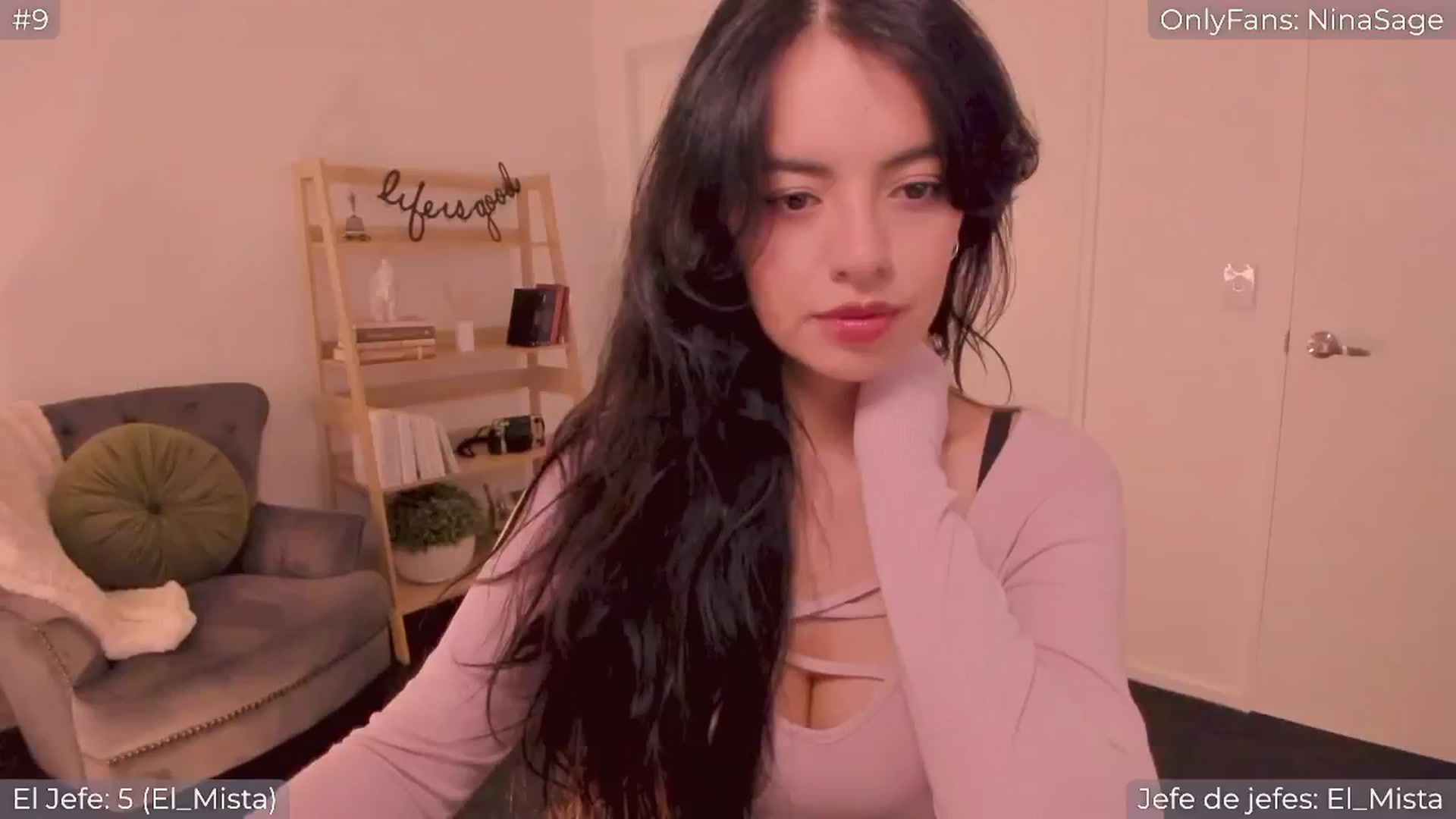 Gallery image thumbnail from NinaSage's myfreecams stream on, 01/27/2025, 05:31 image 1 of 20