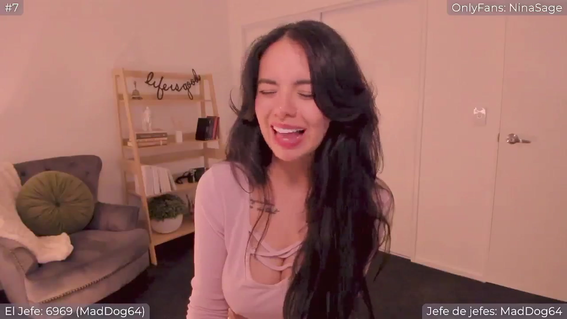 Gallery image thumbnail from NinaSage's myfreecams stream on, 01/27/2025, 05:31 image 20 of 20