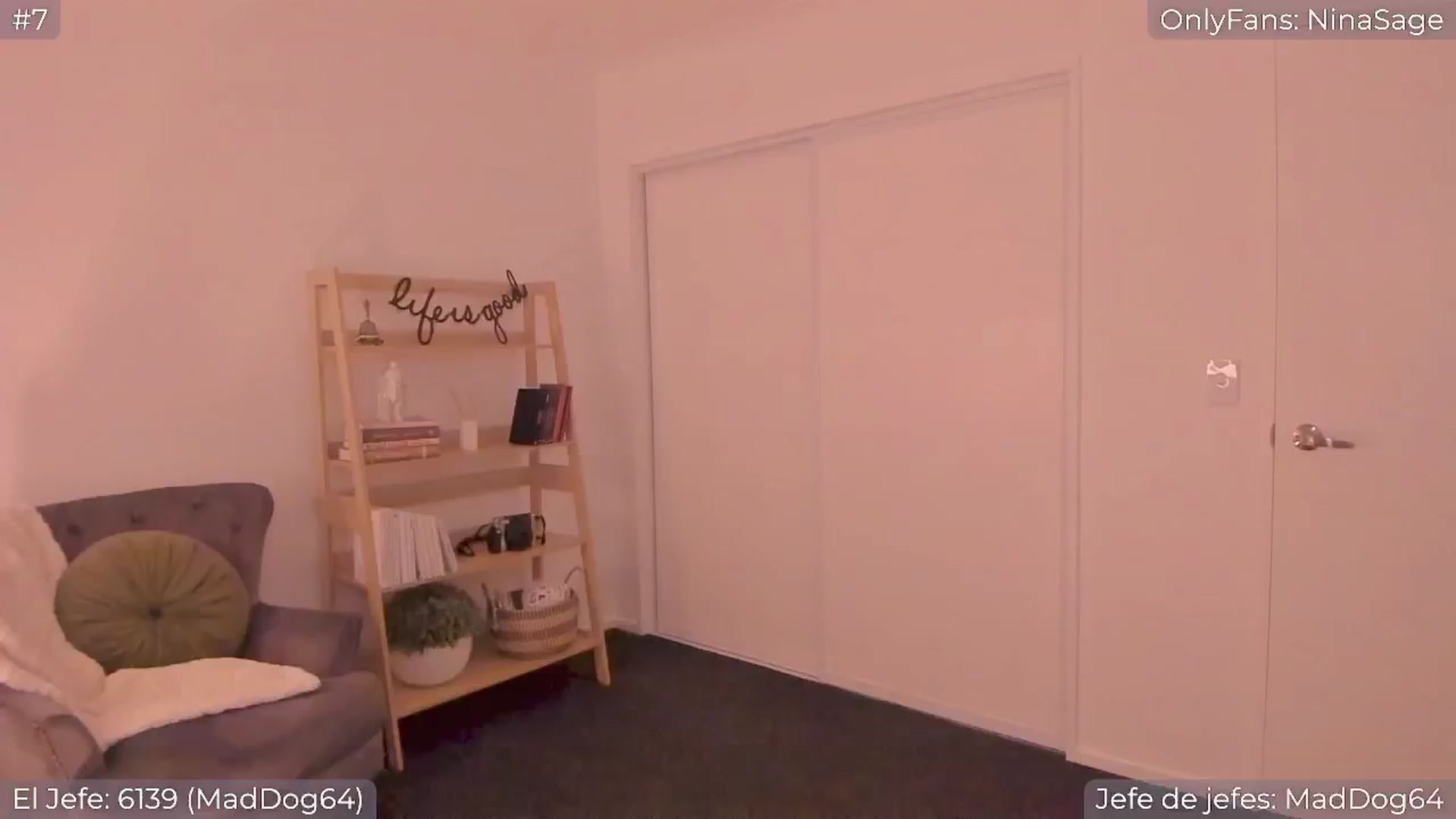 Gallery image thumbnail from NinaSage's myfreecams stream on, 01/31/2025, 05:19 image 15 of 20