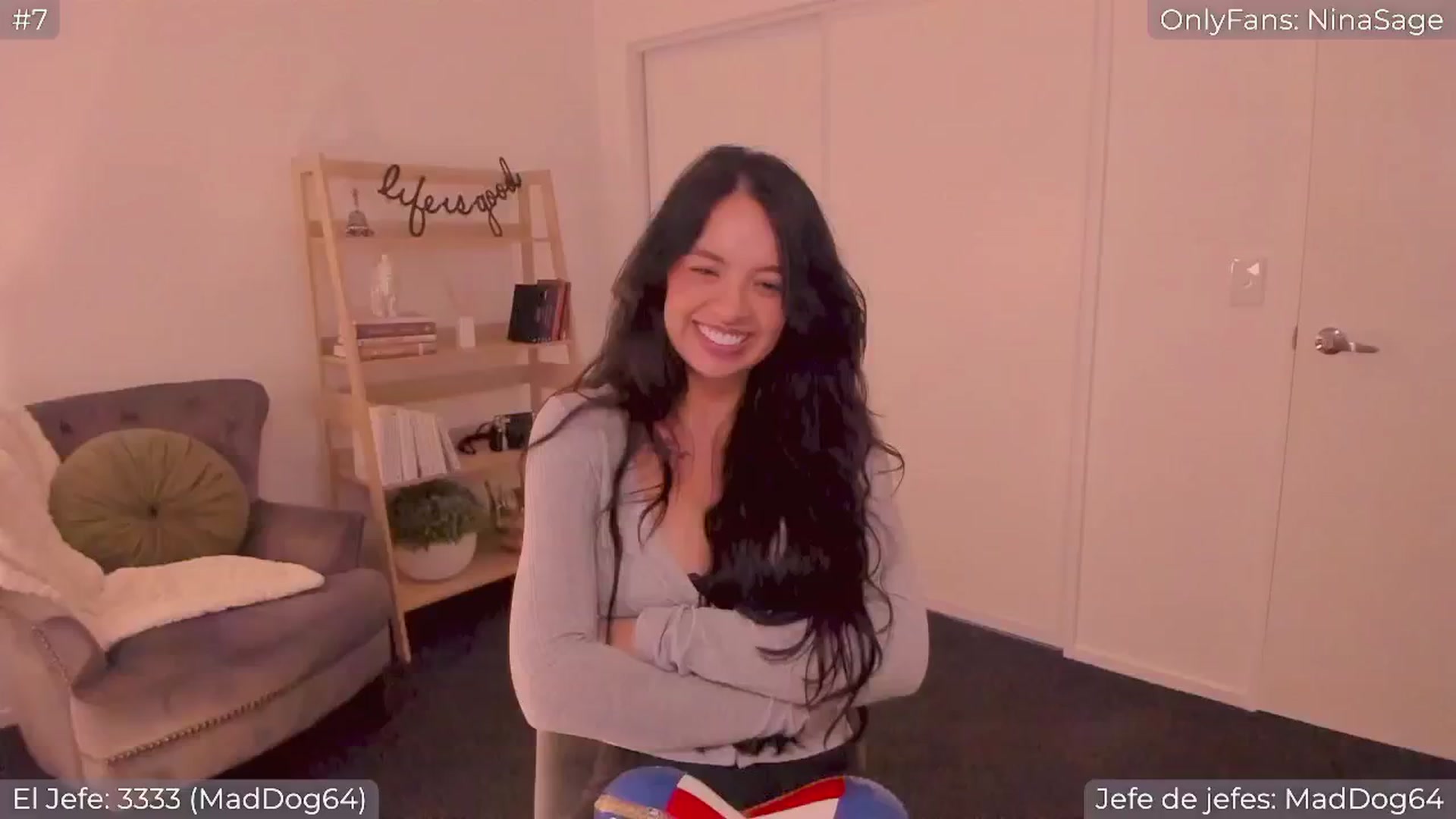 Gallery image thumbnail from NinaSage's myfreecams stream on, 01/31/2025, 05:19 image 7 of 20
