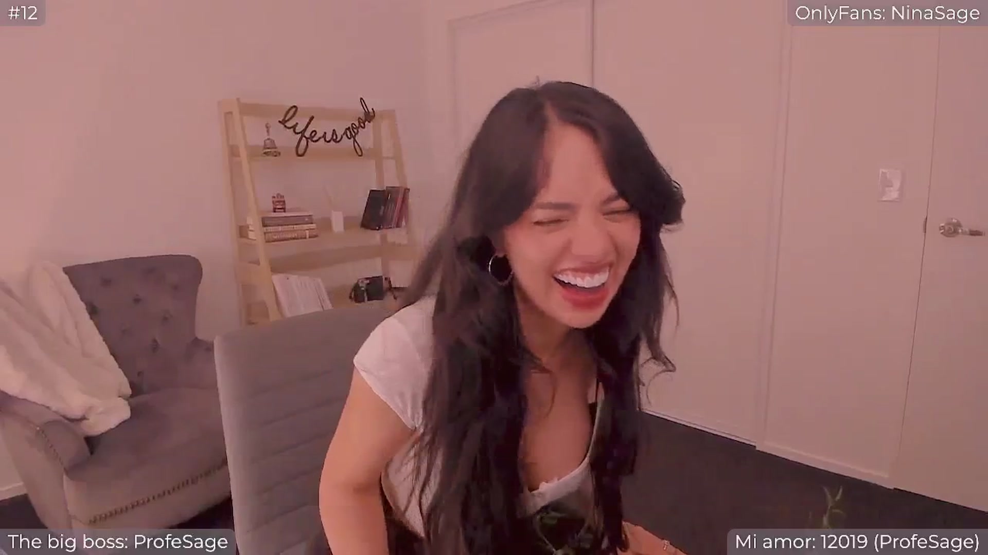 Gallery image thumbnail from NinaSage's myfreecams stream on, 03/13/2025, 04:37 image 16 of 20
