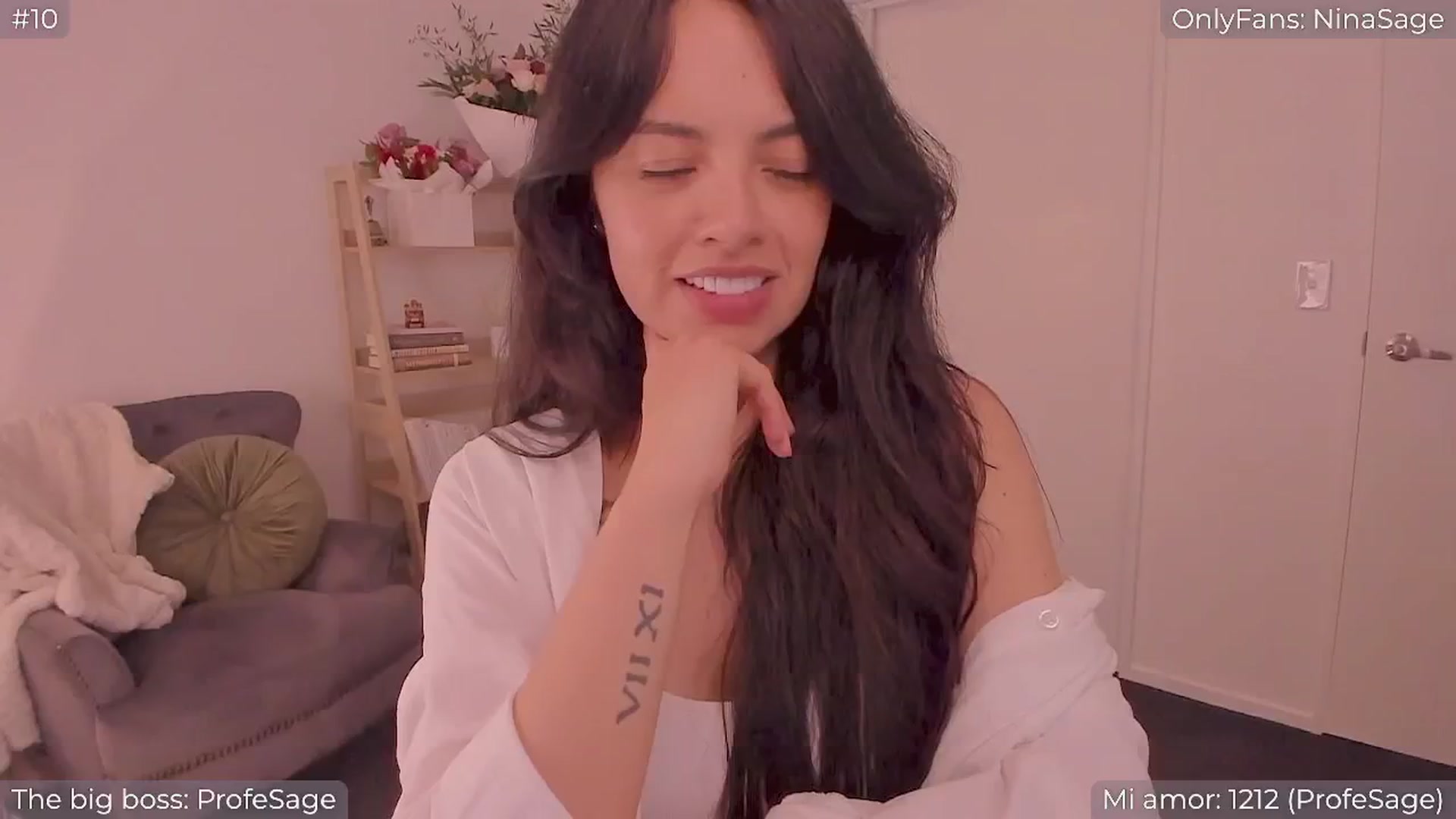Gallery image thumbnail from NinaSage's myfreecams stream on, 03/17/2025, 03:42 image 14 of 20