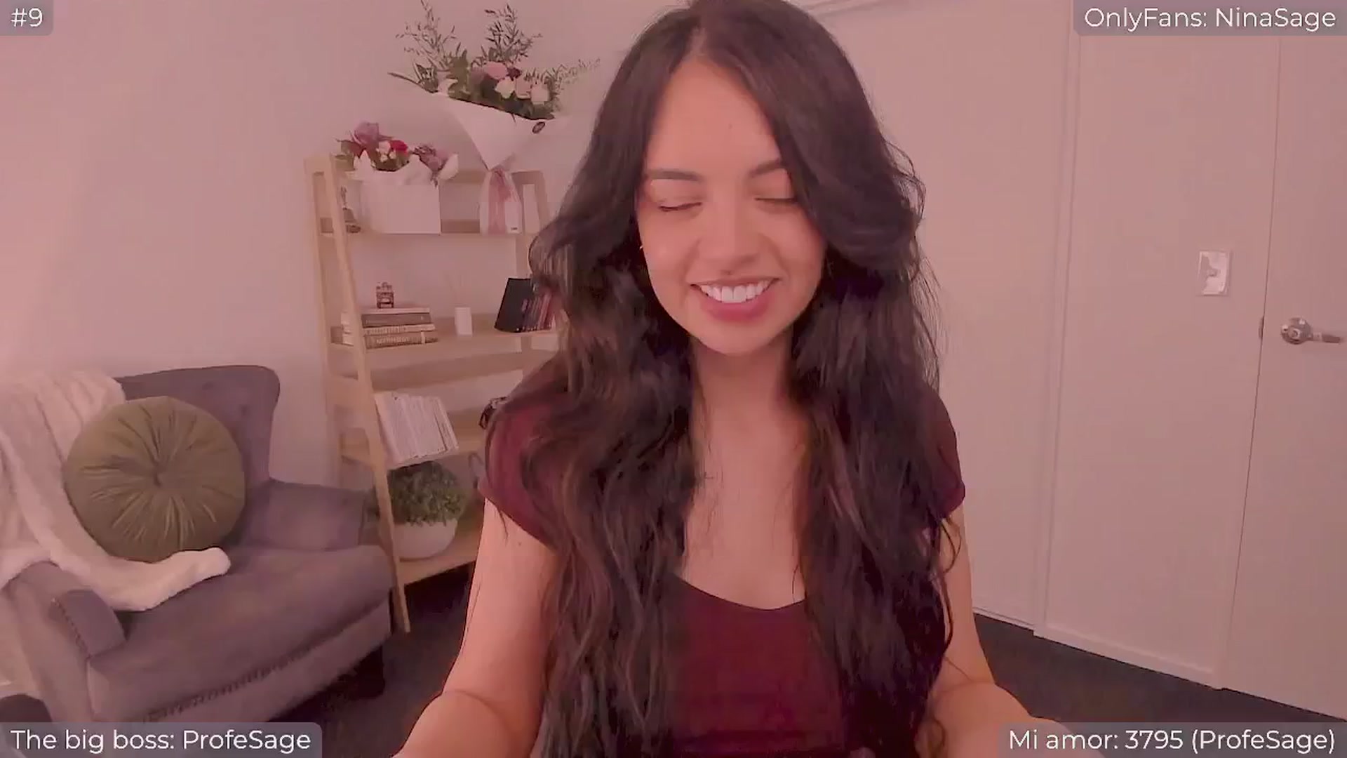 Gallery image thumbnail from NinaSage's myfreecams stream on, 03/22/2025, 04:23 image 17 of 20