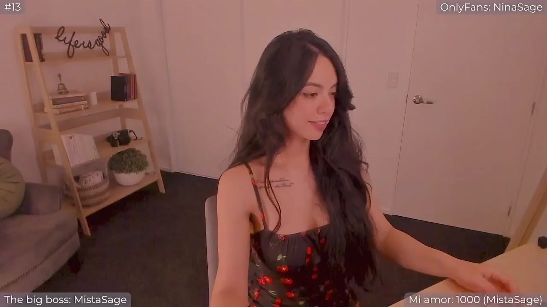 Gallery image thumbnail from NinaSage's myfreecams stream on, 03/27/2025, 04:43 image 18 of 20