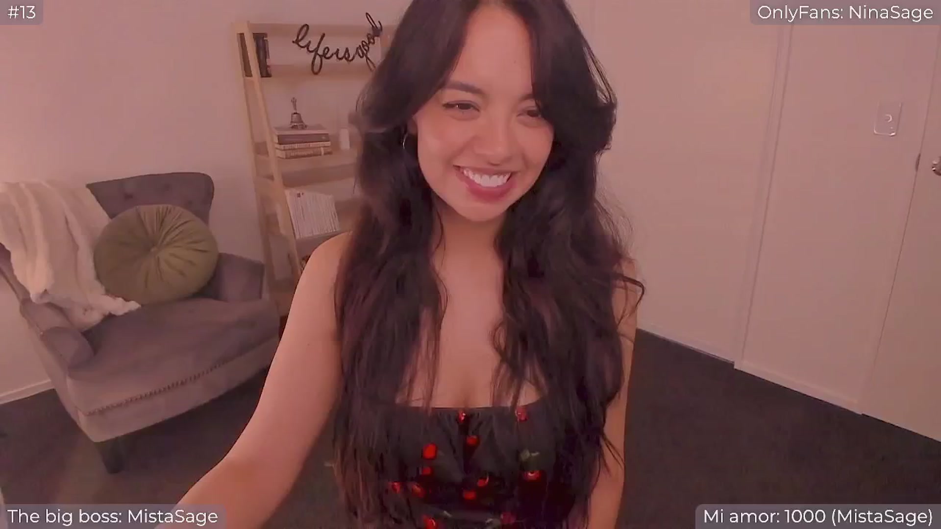 Gallery image thumbnail from NinaSage's myfreecams stream on, 03/27/2025, 04:43 image 17 of 20