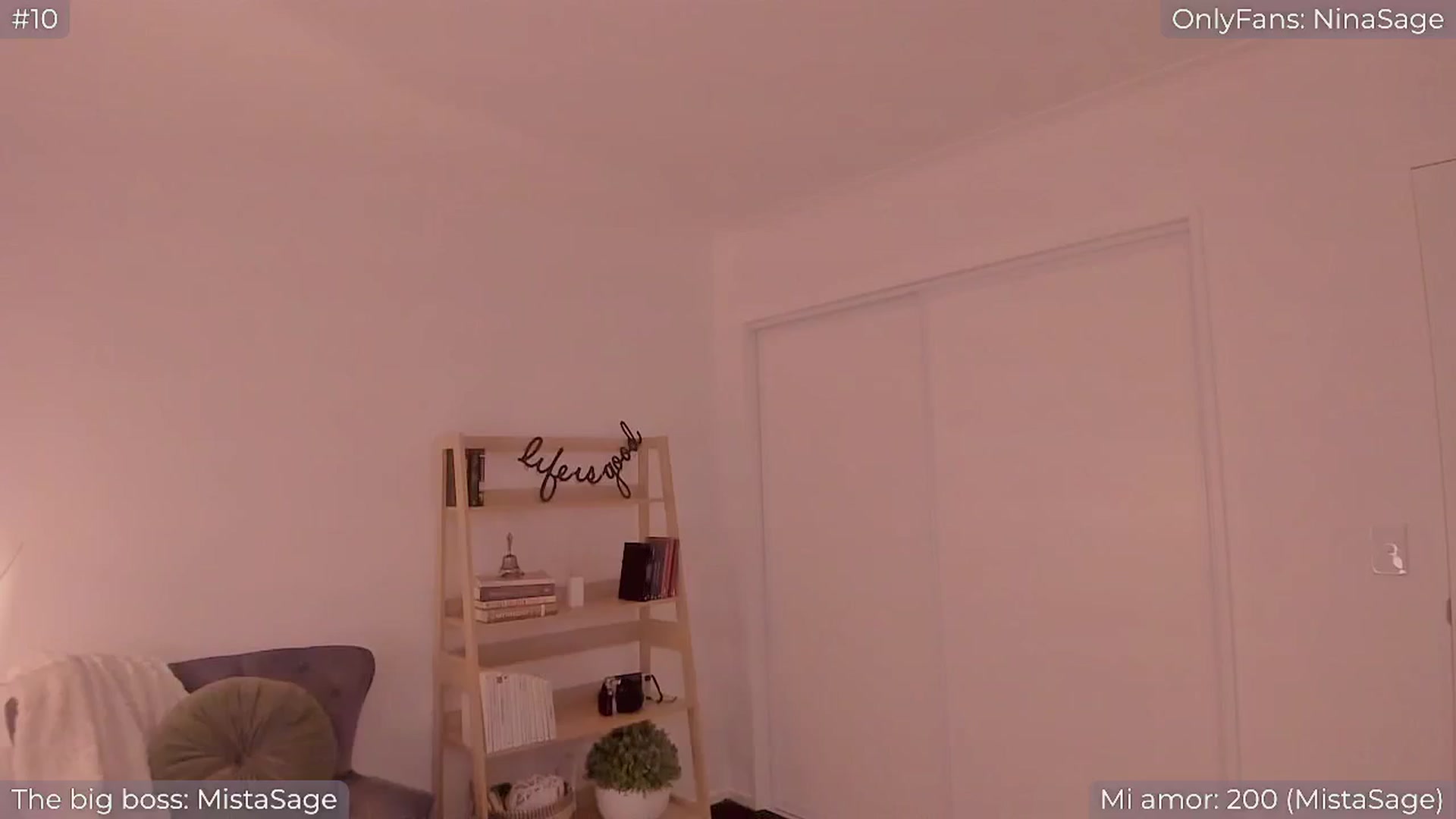 Gallery image thumbnail from NinaSage's myfreecams stream on, 04/01/2025, 05:11 image 1 of 20