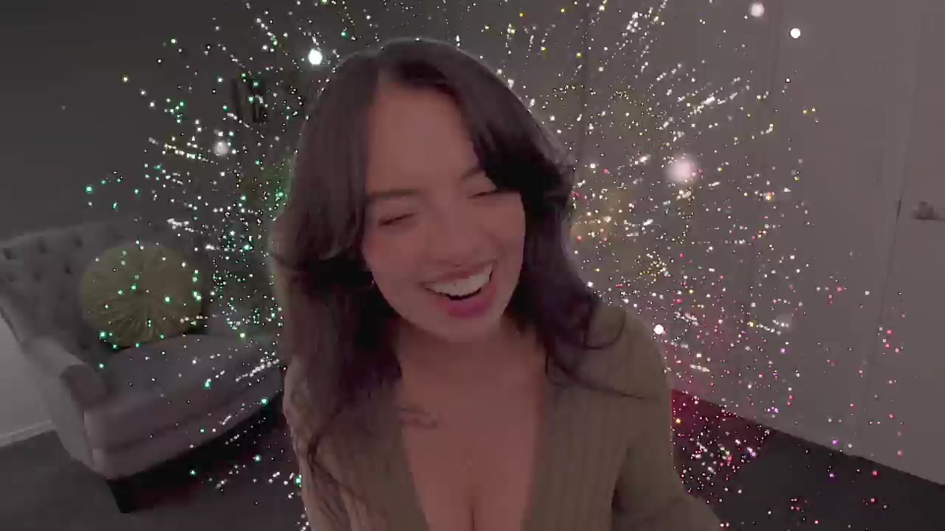 Gallery image thumbnail from NinaSage's myfreecams stream on, 07/04/2025, 03:58 image 11 of 20