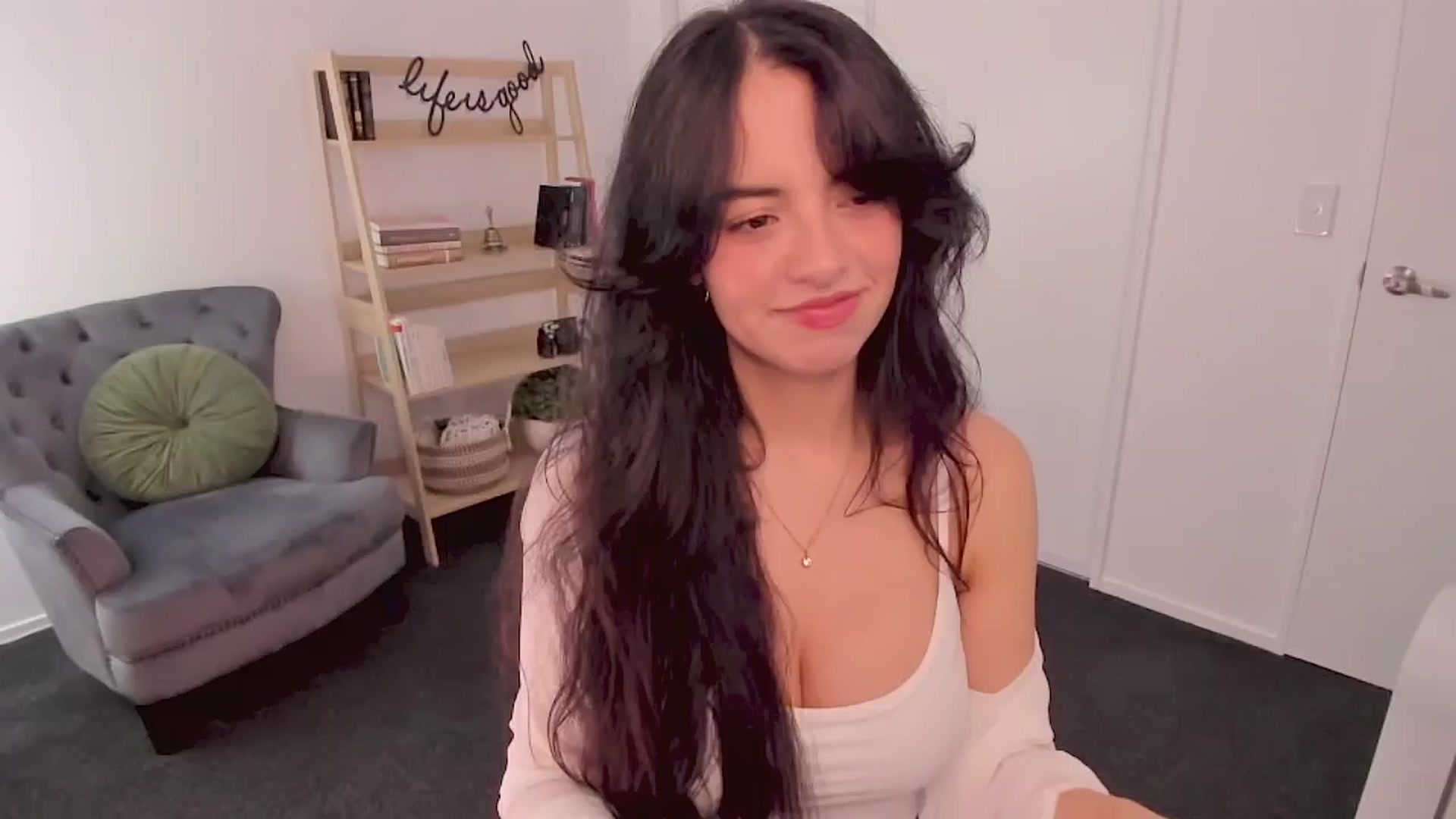 Gallery image thumbnail from NinaSage's myfreecams stream on, 07/06/2025, 04:13 image 7 of 20