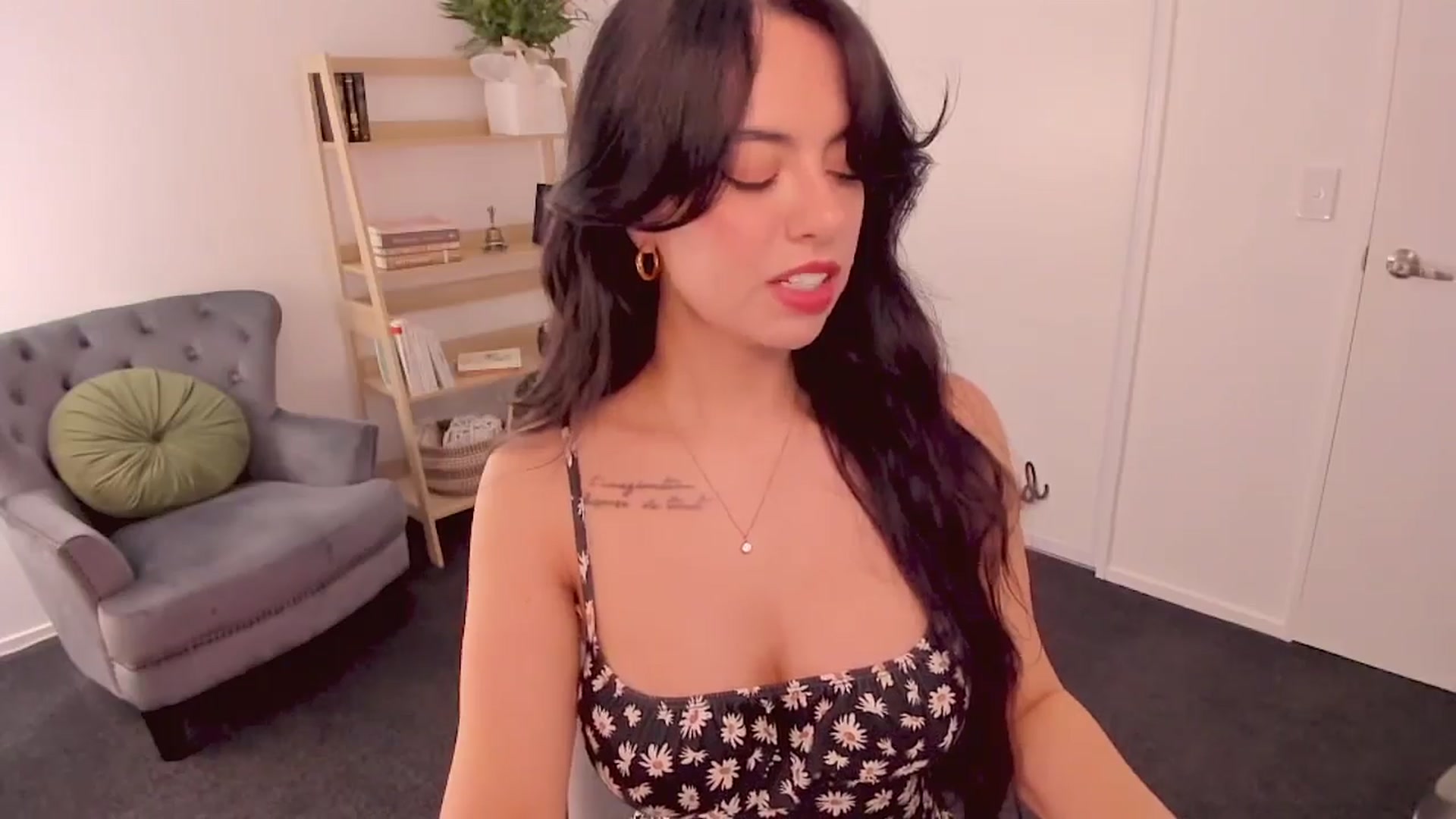 Gallery image thumbnail from NinaSage's myfreecams stream on, 07/11/2025, 24:02 image 13 of 20