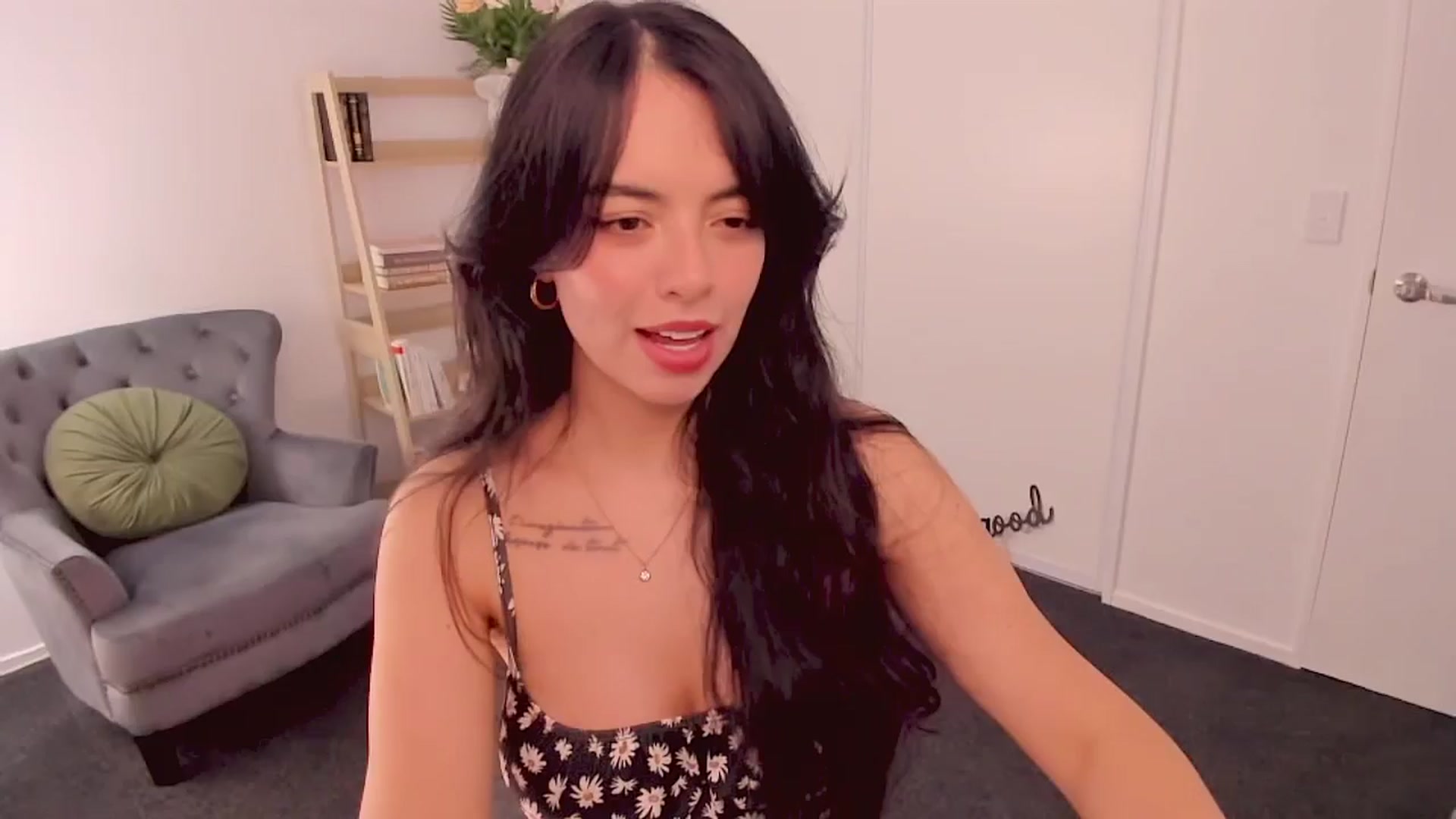 Gallery image thumbnail from NinaSage's myfreecams stream on, 07/11/2025, 05:05 image 3 of 20
