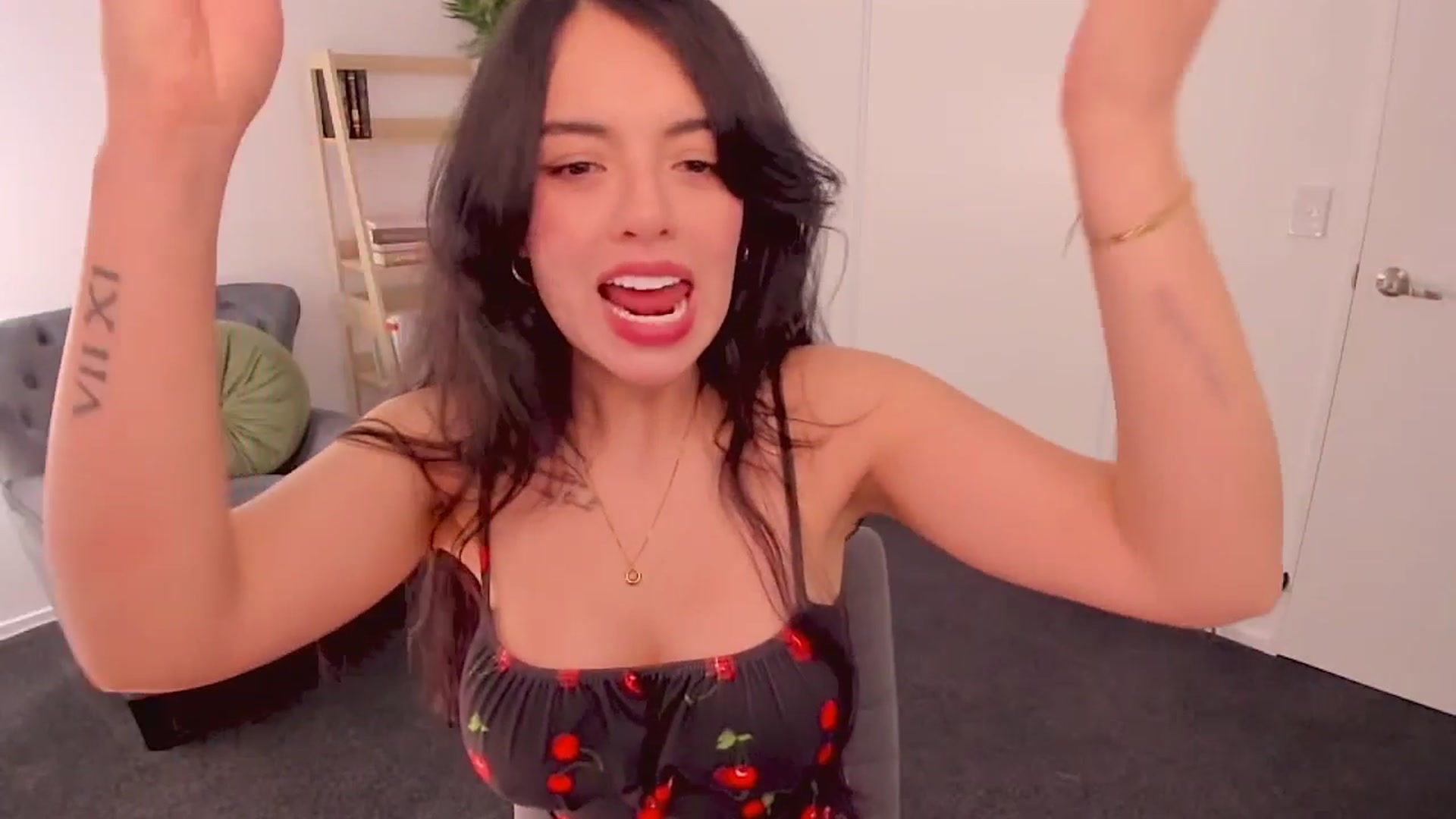 Gallery image thumbnail from NinaSage's myfreecams stream on, 07/14/2025, 03:12 image 15 of 20