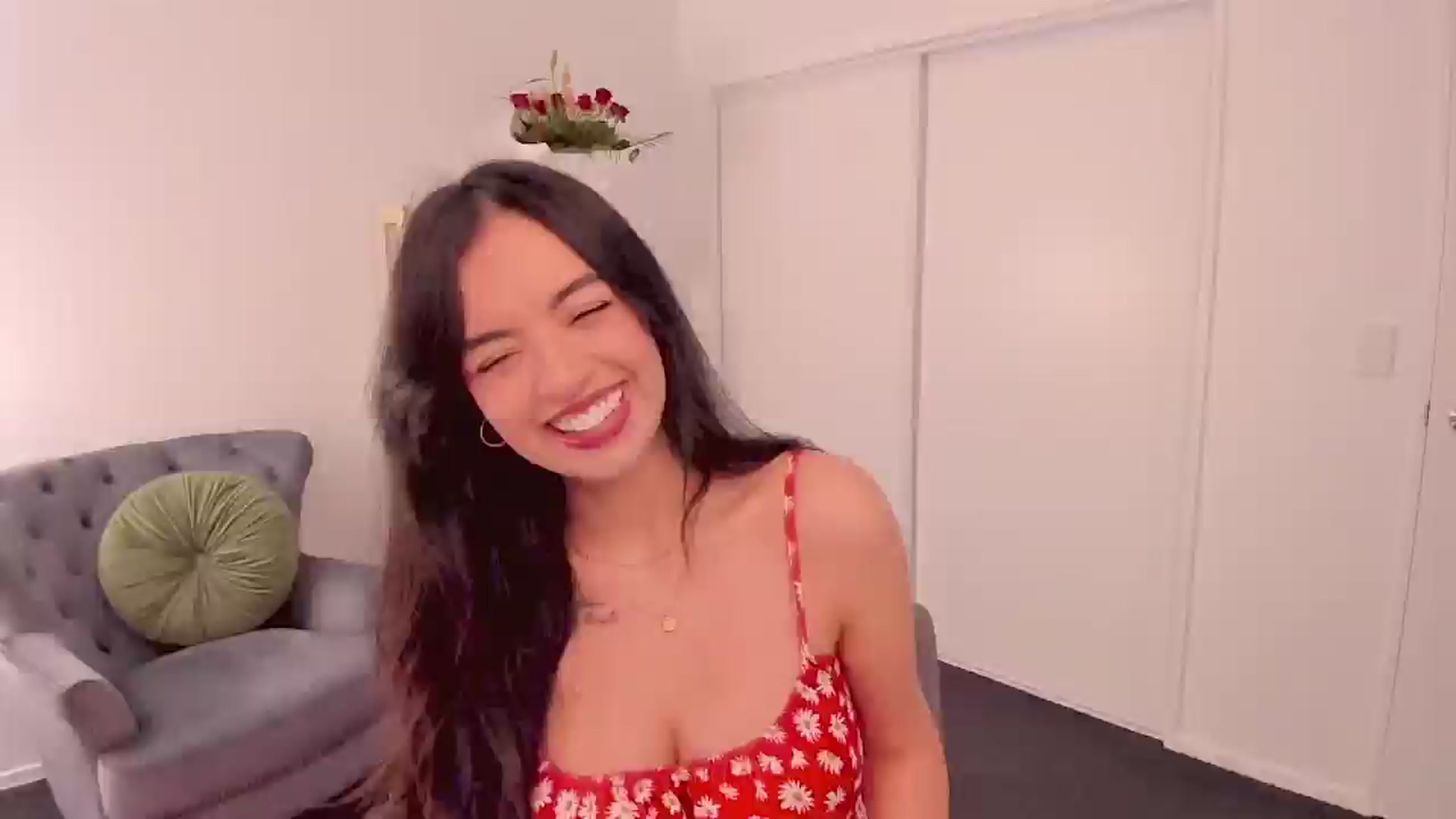 Gallery image thumbnail from NinaSage's myfreecams stream on, 08/02/2025, 24:01 image 19 of 20
