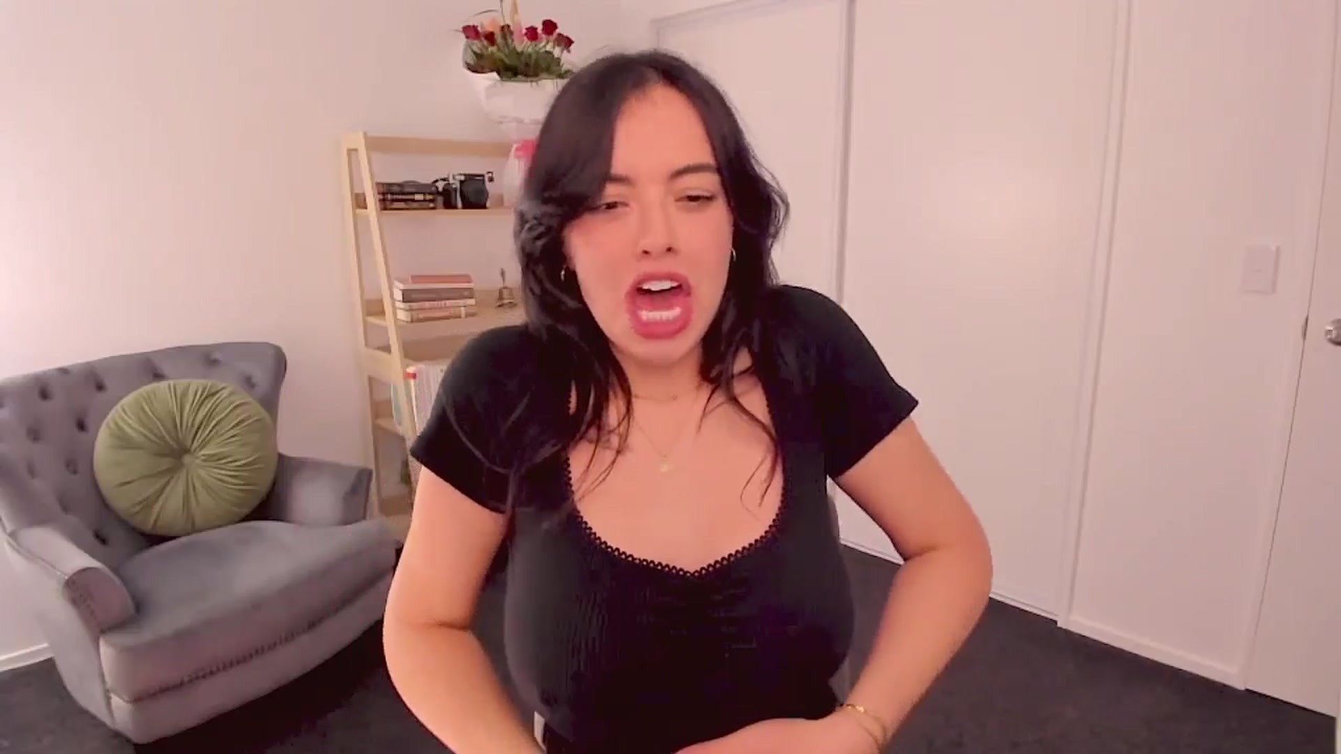 Gallery image thumbnail from NinaSage's myfreecams stream on, 08/02/2025, 05:23 image 19 of 20