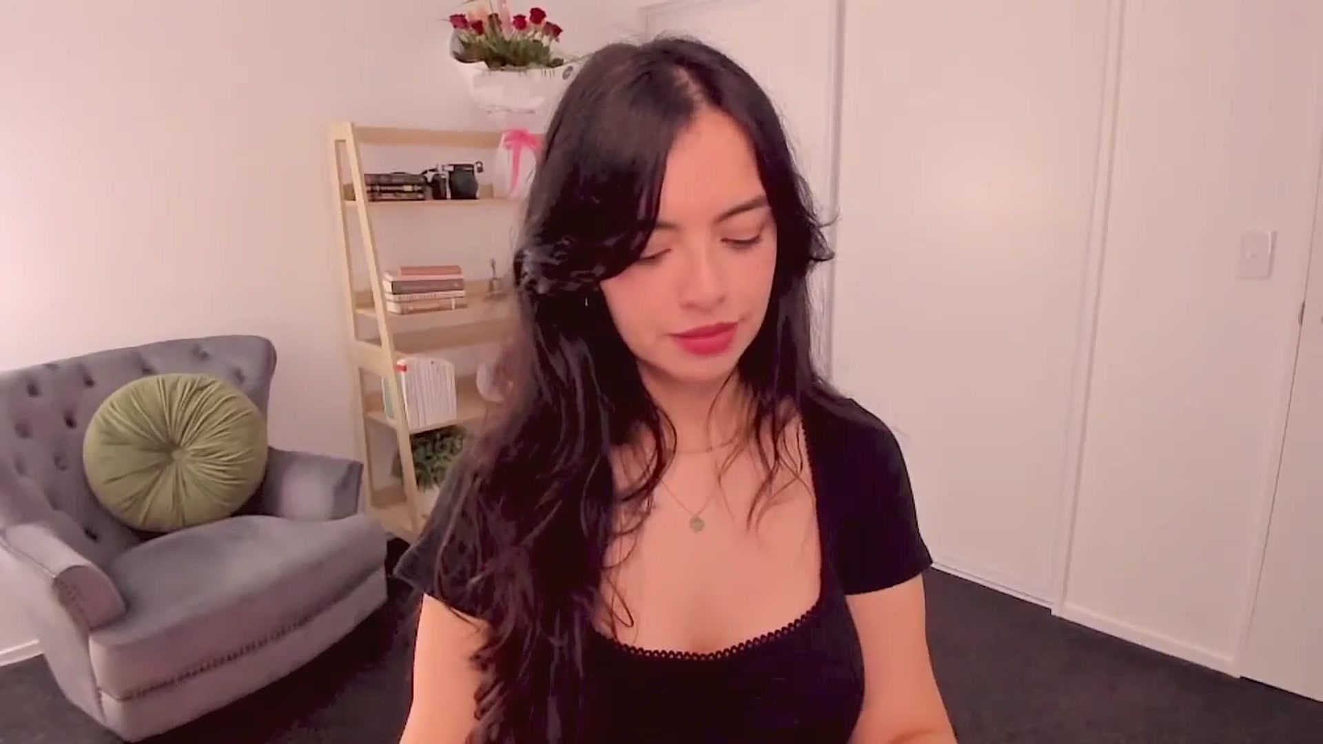 Gallery image thumbnail from NinaSage's myfreecams stream on, 08/02/2025, 06:19 image 17 of 20