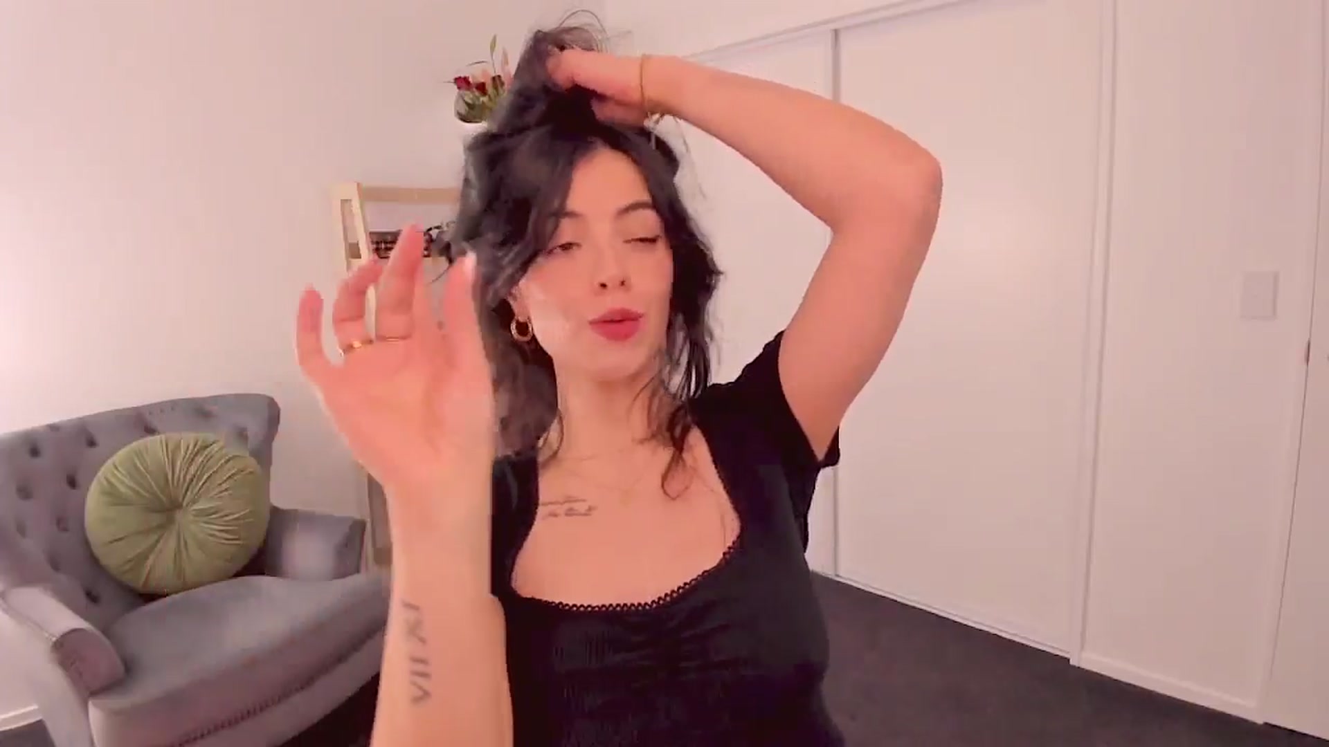 Gallery image thumbnail from NinaSage's myfreecams stream on, 08/02/2025, 06:19 image 13 of 20
