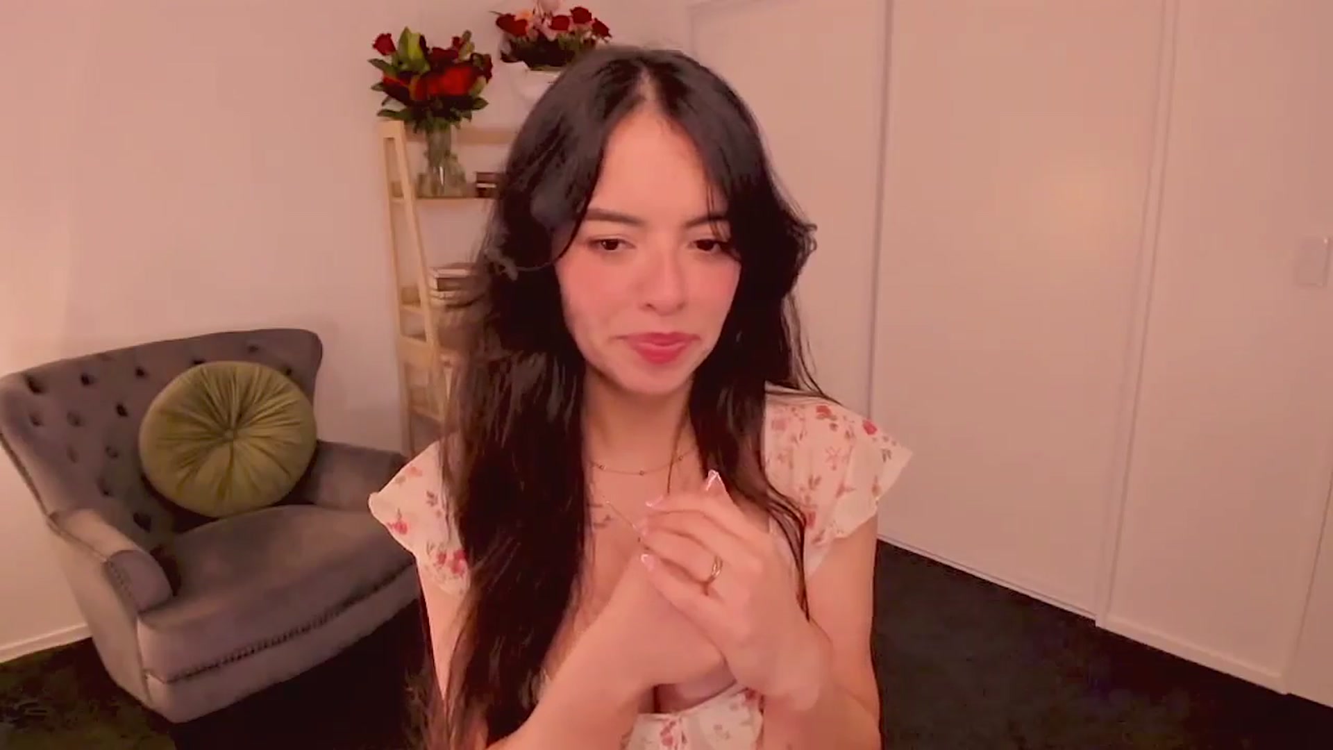 Gallery image thumbnail from NinaSage's myfreecams stream on, 08/07/2025, 05:03 image 14 of 20