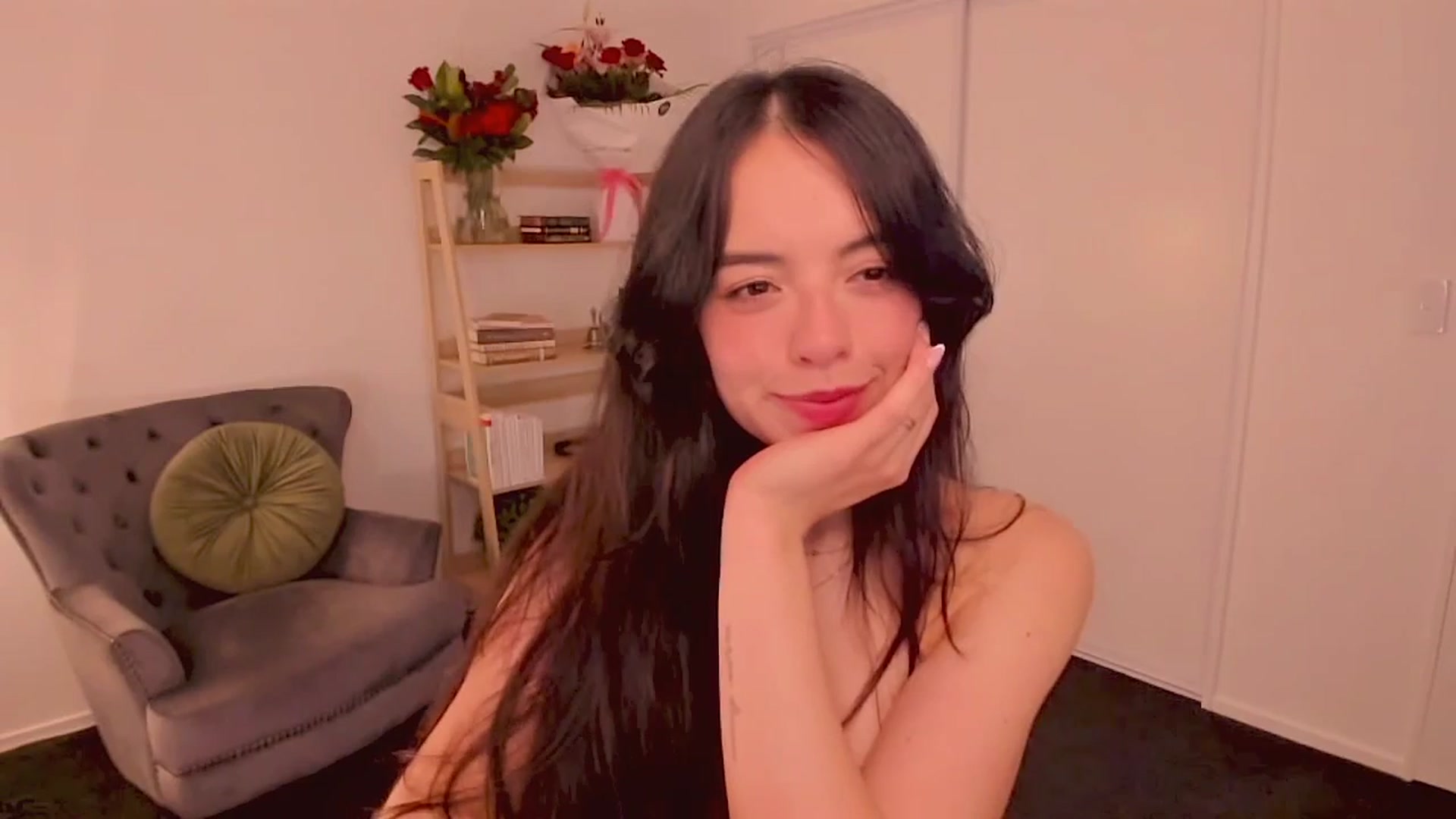 Gallery image thumbnail from NinaSage's myfreecams stream on, 08/07/2025, 05:13 image 20 of 20