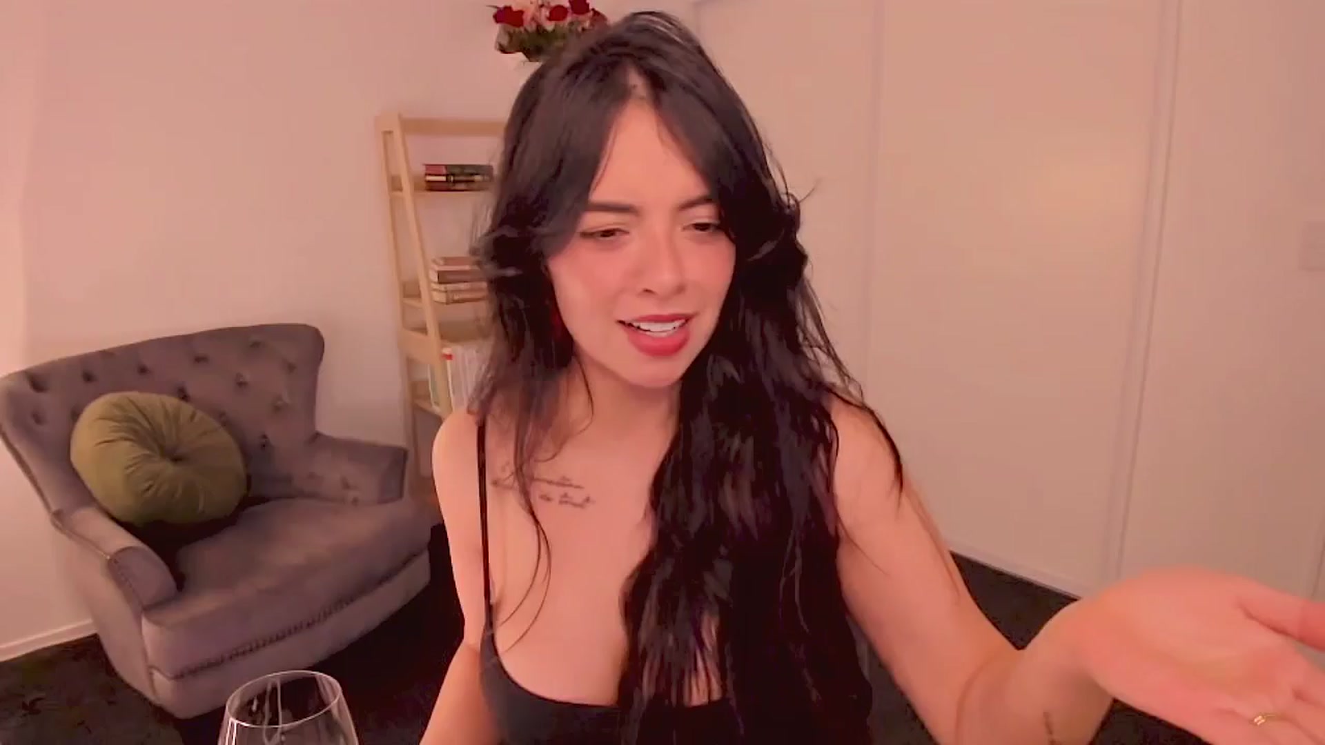 Gallery image thumbnail from NinaSage's myfreecams stream on, 08/09/2025, 05:01 image 3 of 20