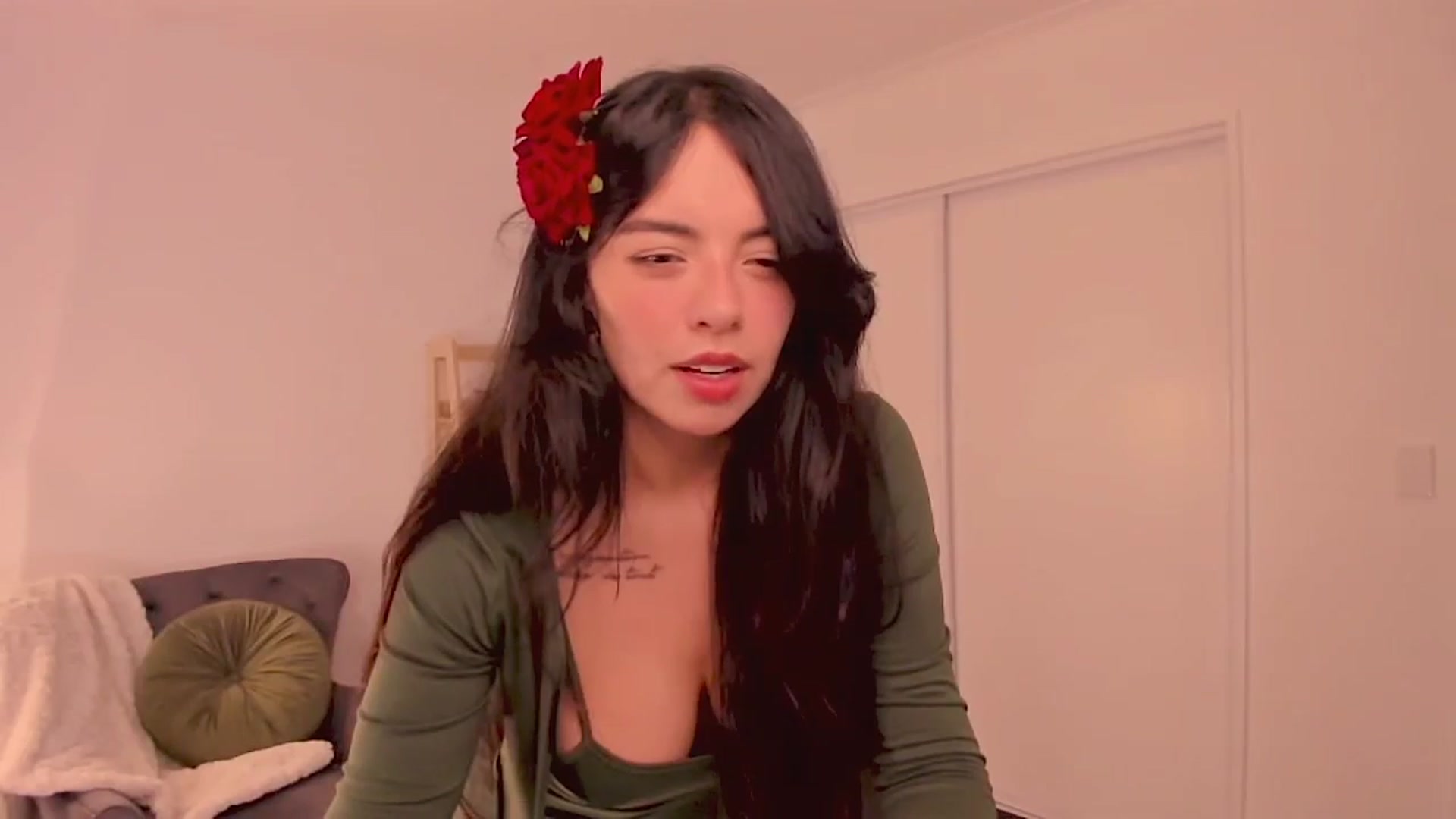 Gallery image thumbnail from NinaSage's myfreecams stream on, 08/10/2025, 02:53 image 14 of 20