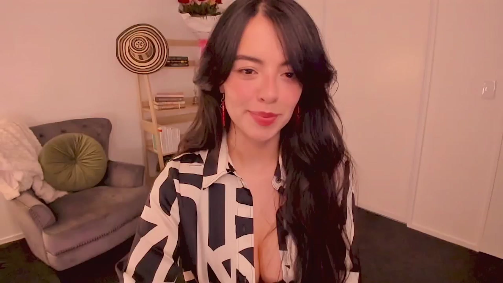 Gallery image thumbnail from NinaSage's myfreecams stream on, 08/11/2025, 01:20 image 7 of 20