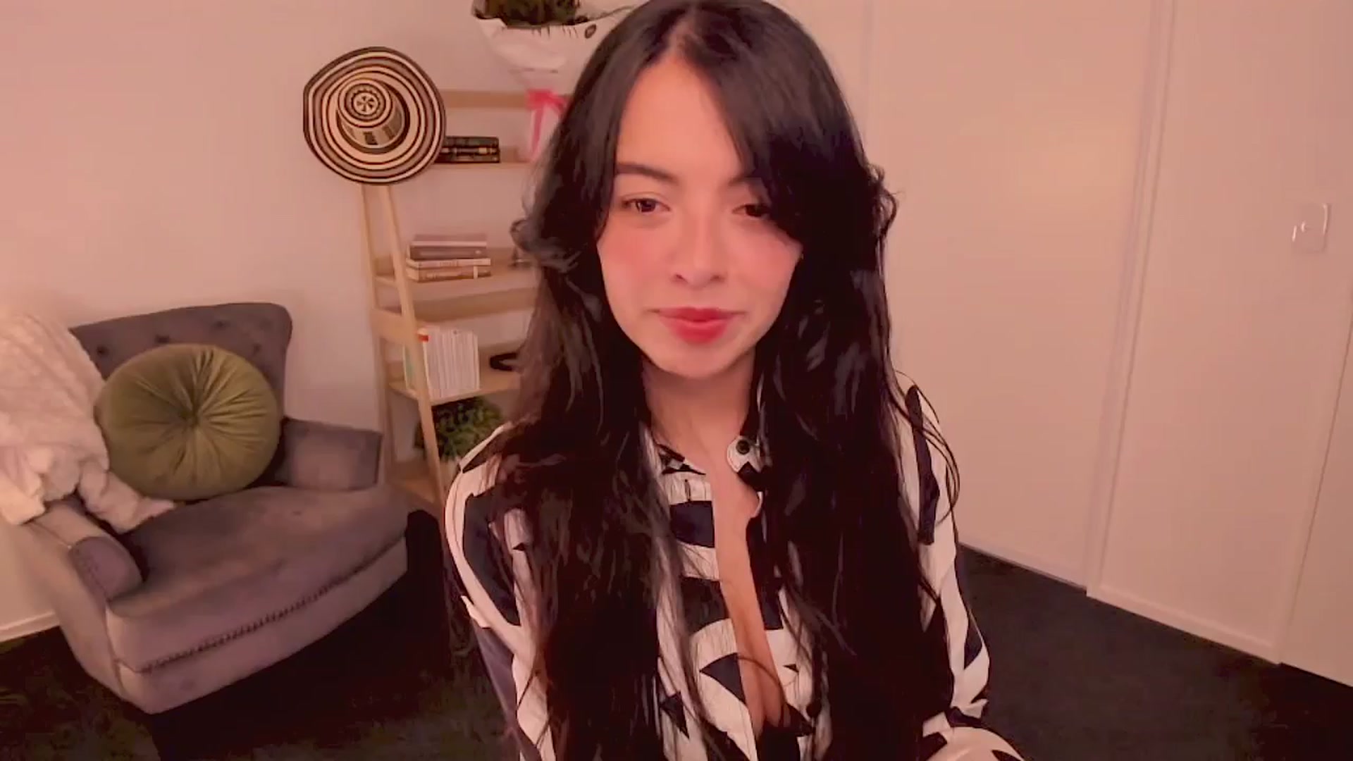 Gallery image thumbnail from NinaSage's myfreecams stream on, 08/11/2025, 04:41 image 1 of 20