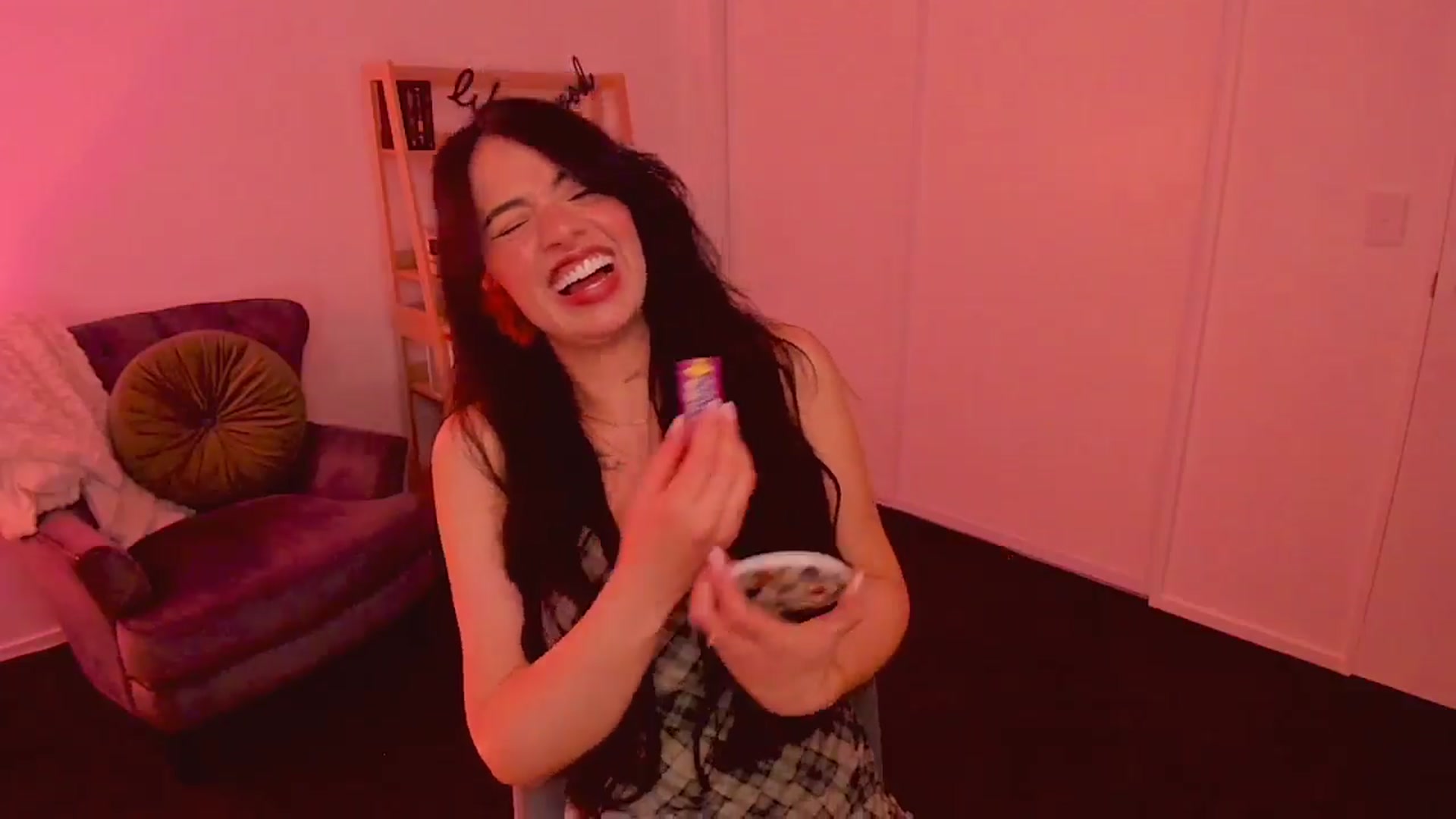 Gallery image thumbnail from NinaSage's myfreecams stream on, 08/12/2025, 03:06 image 12 of 20
