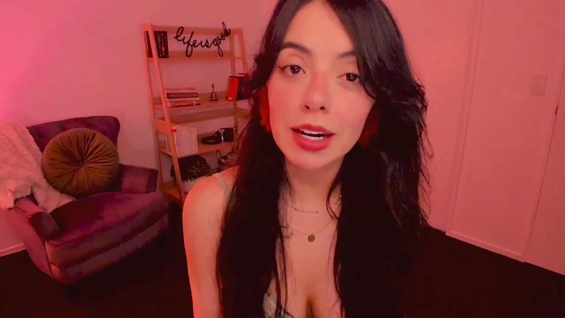 Gallery image thumbnail from NinaSage's myfreecams stream on, 08/12/2025, 03:06 image 11 of 20