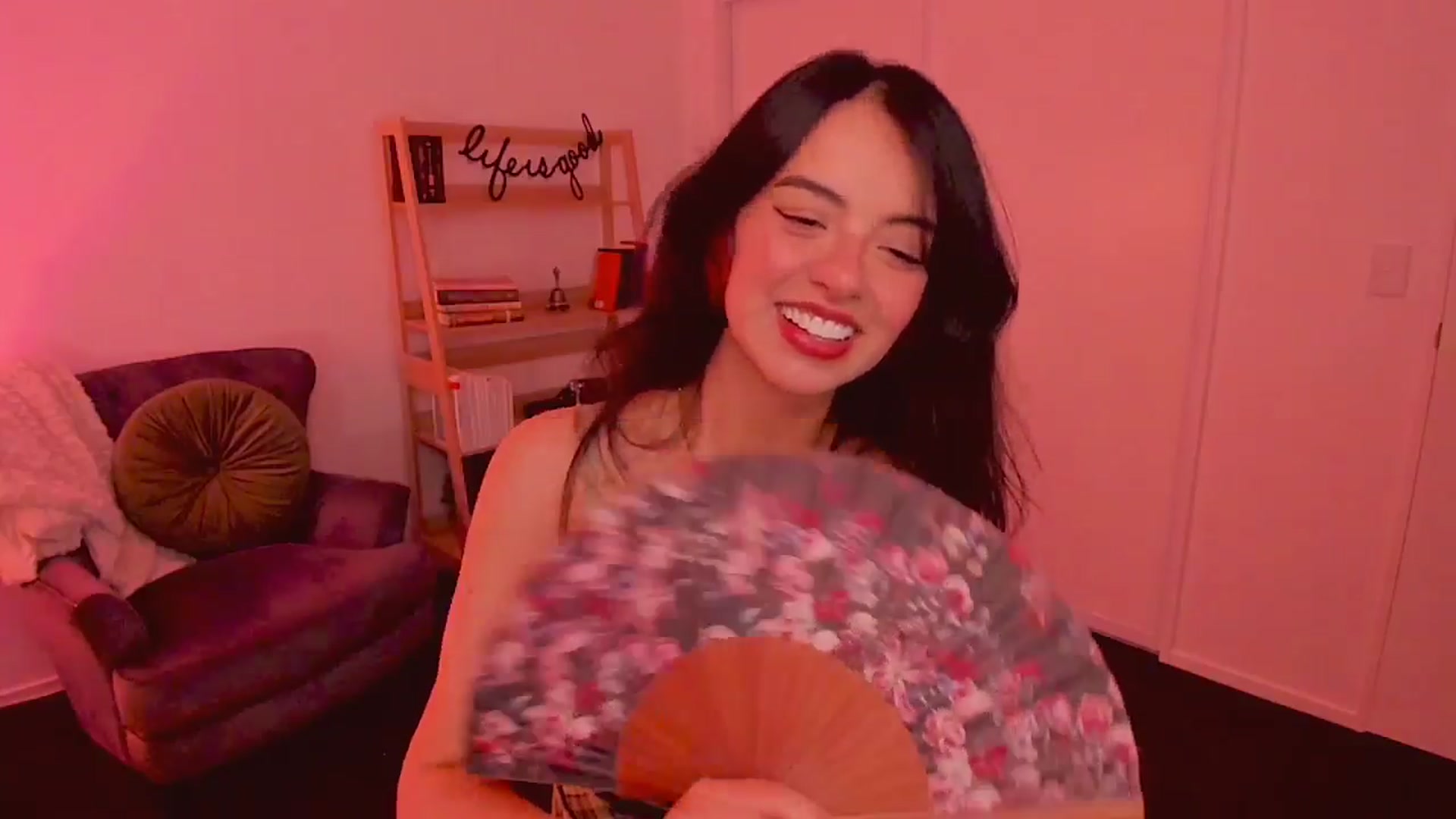 Gallery image thumbnail from NinaSage's myfreecams stream on, 08/12/2025, 03:06 image 2 of 20