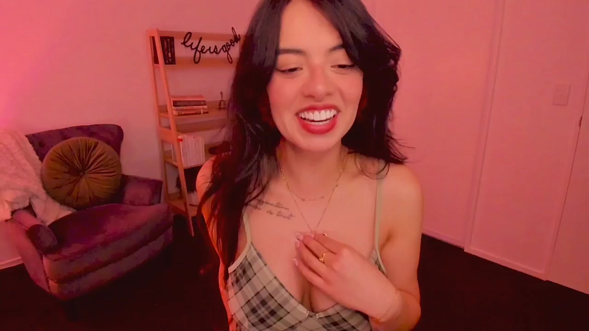Gallery image thumbnail from NinaSage's myfreecams stream on, 08/12/2025, 04:52 image 1 of 20