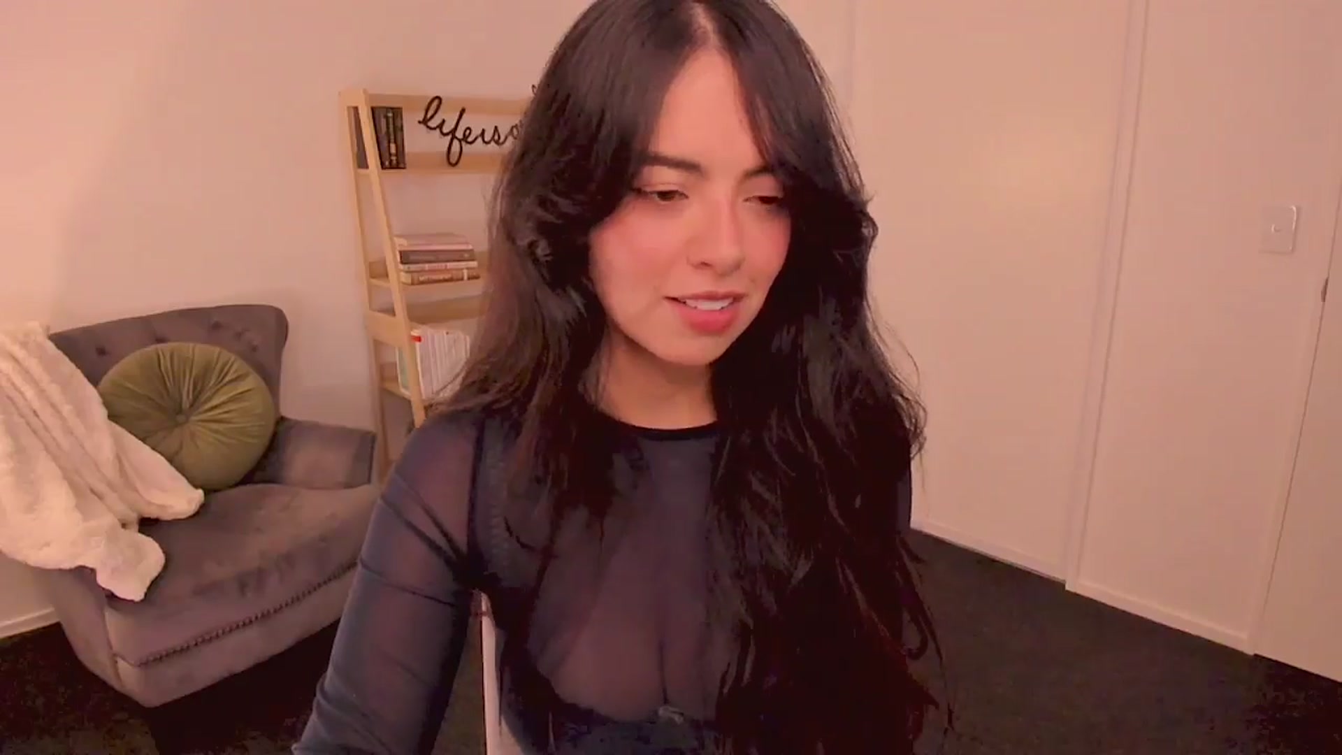 Gallery image thumbnail from NinaSage's myfreecams stream on, 08/13/2025, 04:42 image 4 of 20