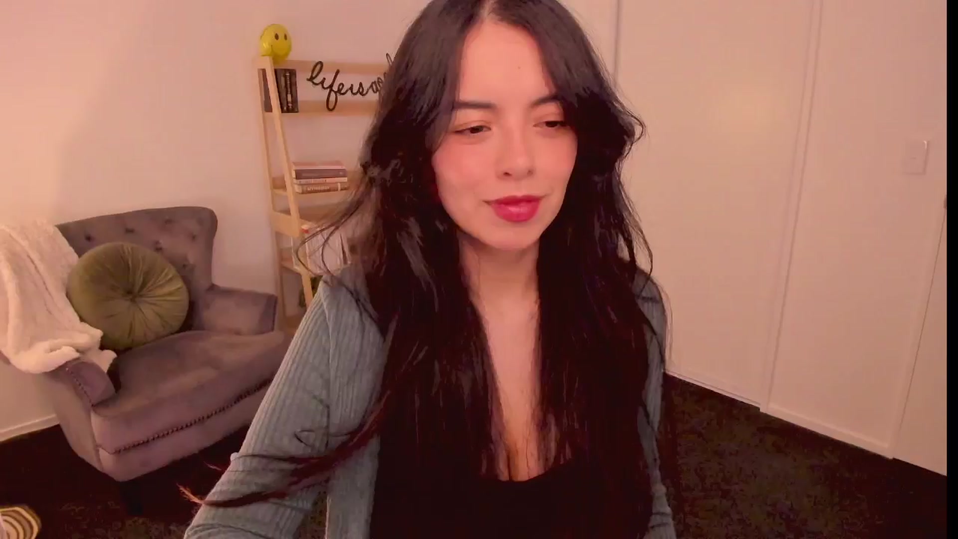 Gallery image thumbnail from NinaSage's myfreecams stream on, 08/15/2025, 24:45 image 2 of 20