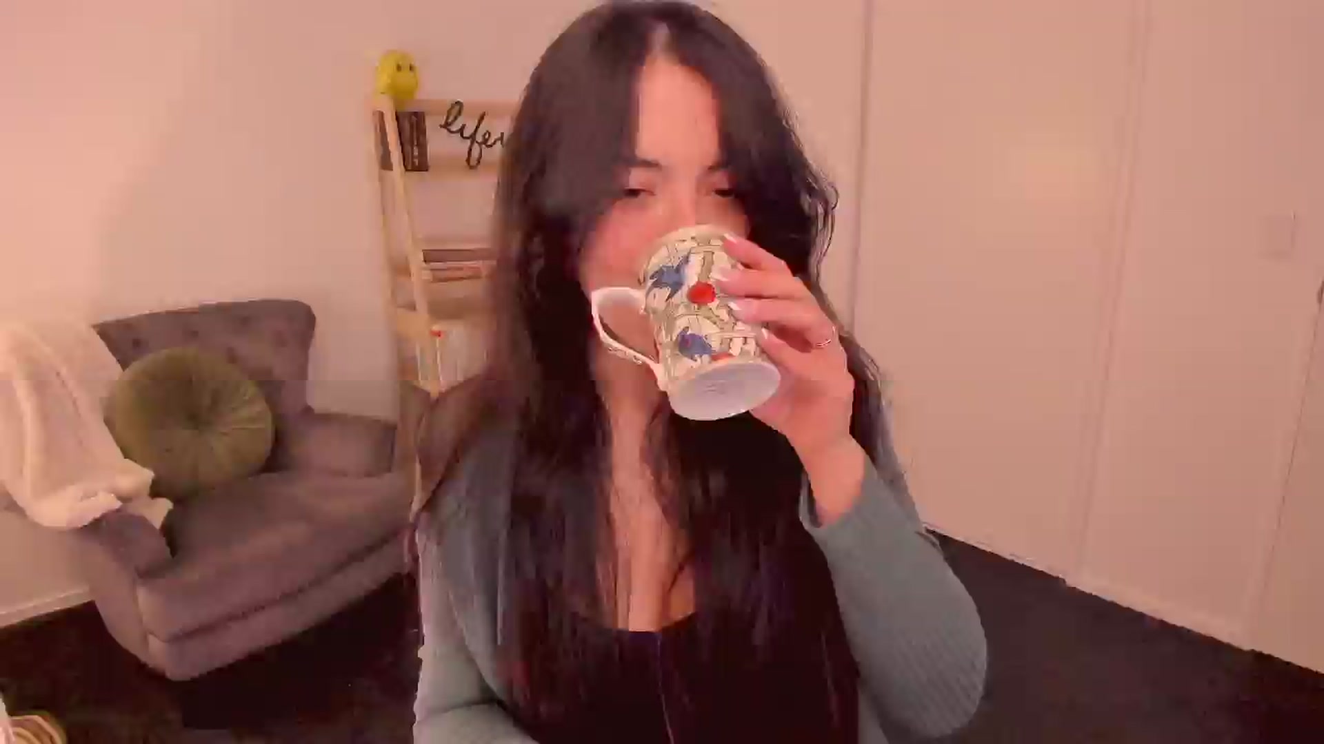 Gallery image thumbnail from NinaSage's myfreecams stream on, 08/15/2025, 24:45 image 14 of 20