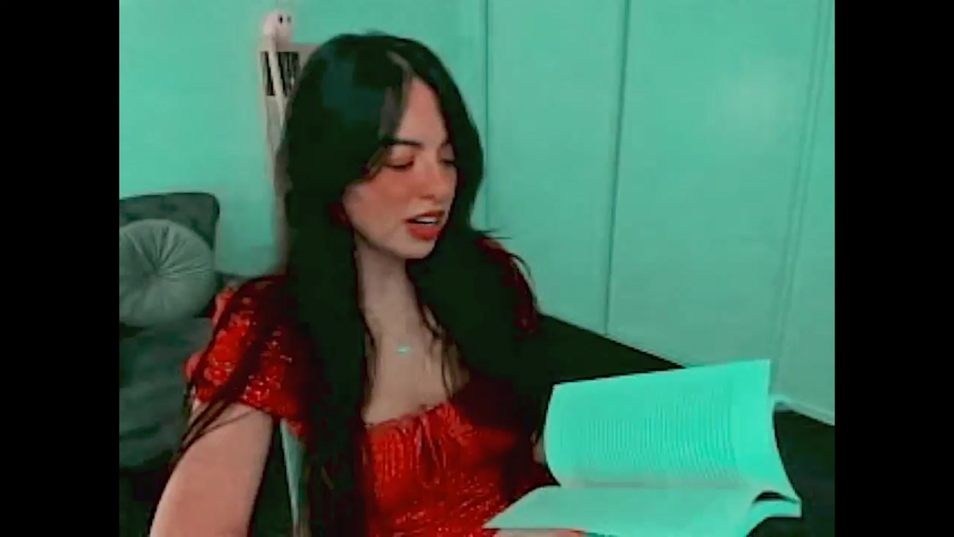 Gallery image thumbnail from NinaSage's myfreecams stream on, 08/16/2025, 02:40 image 13 of 20