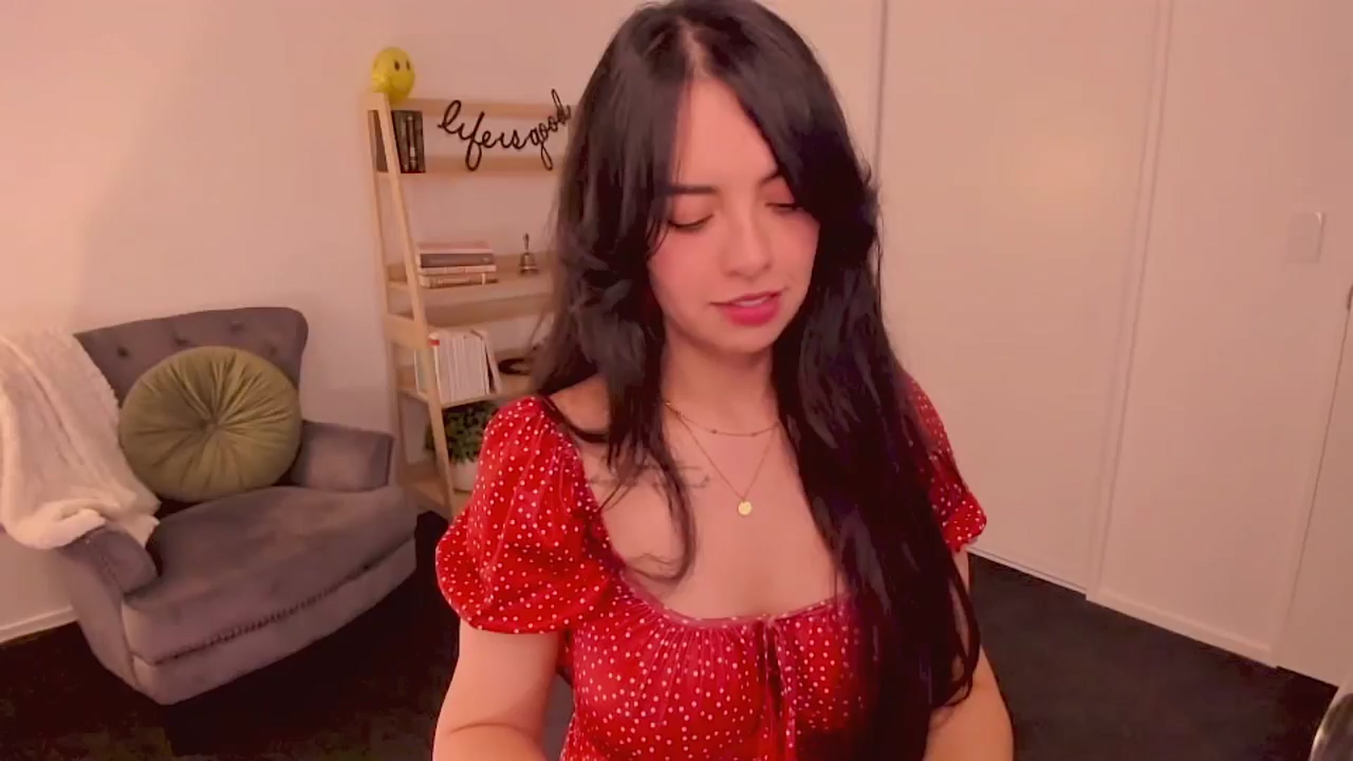 Gallery image thumbnail from NinaSage's myfreecams stream on, 08/16/2025, 04:55 image 2 of 20