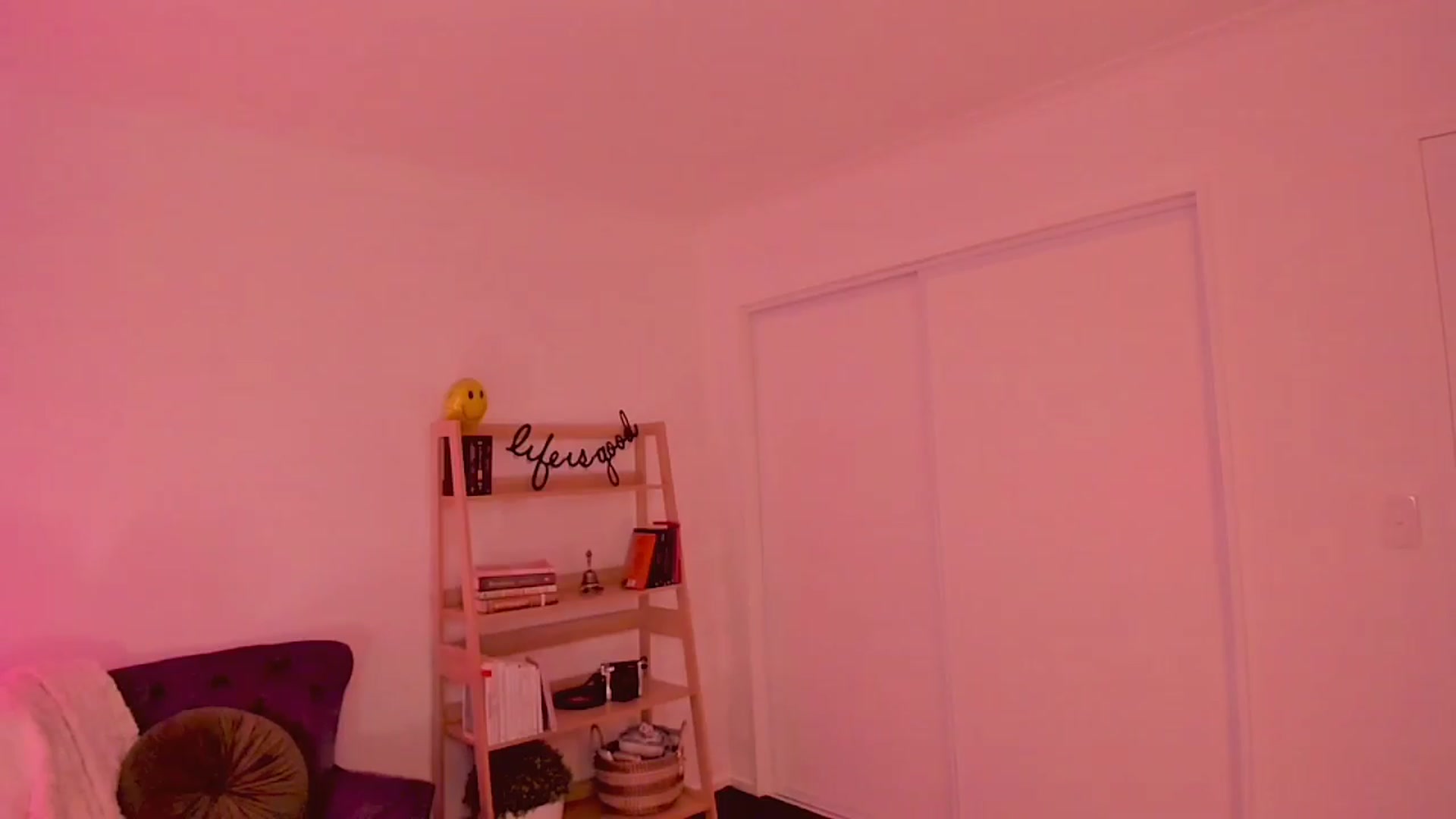 Gallery image thumbnail from NinaSage's myfreecams stream on, 08/17/2025, 01:36 image 16 of 20