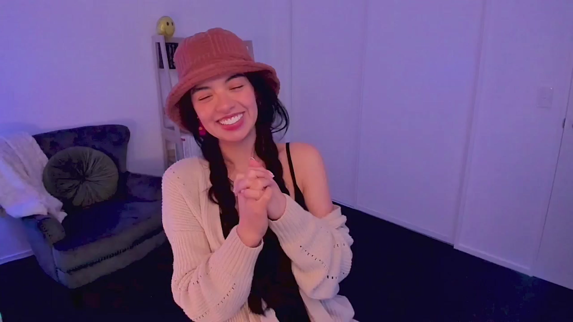 Gallery image thumbnail from NinaSage's myfreecams stream on, 08/18/2025, 02:47 image 8 of 20