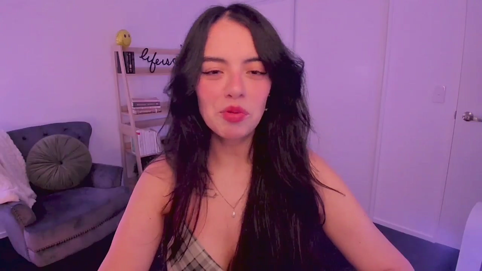 Gallery image thumbnail from NinaSage's myfreecams stream on, 08/19/2025, 03:14 image 5 of 20