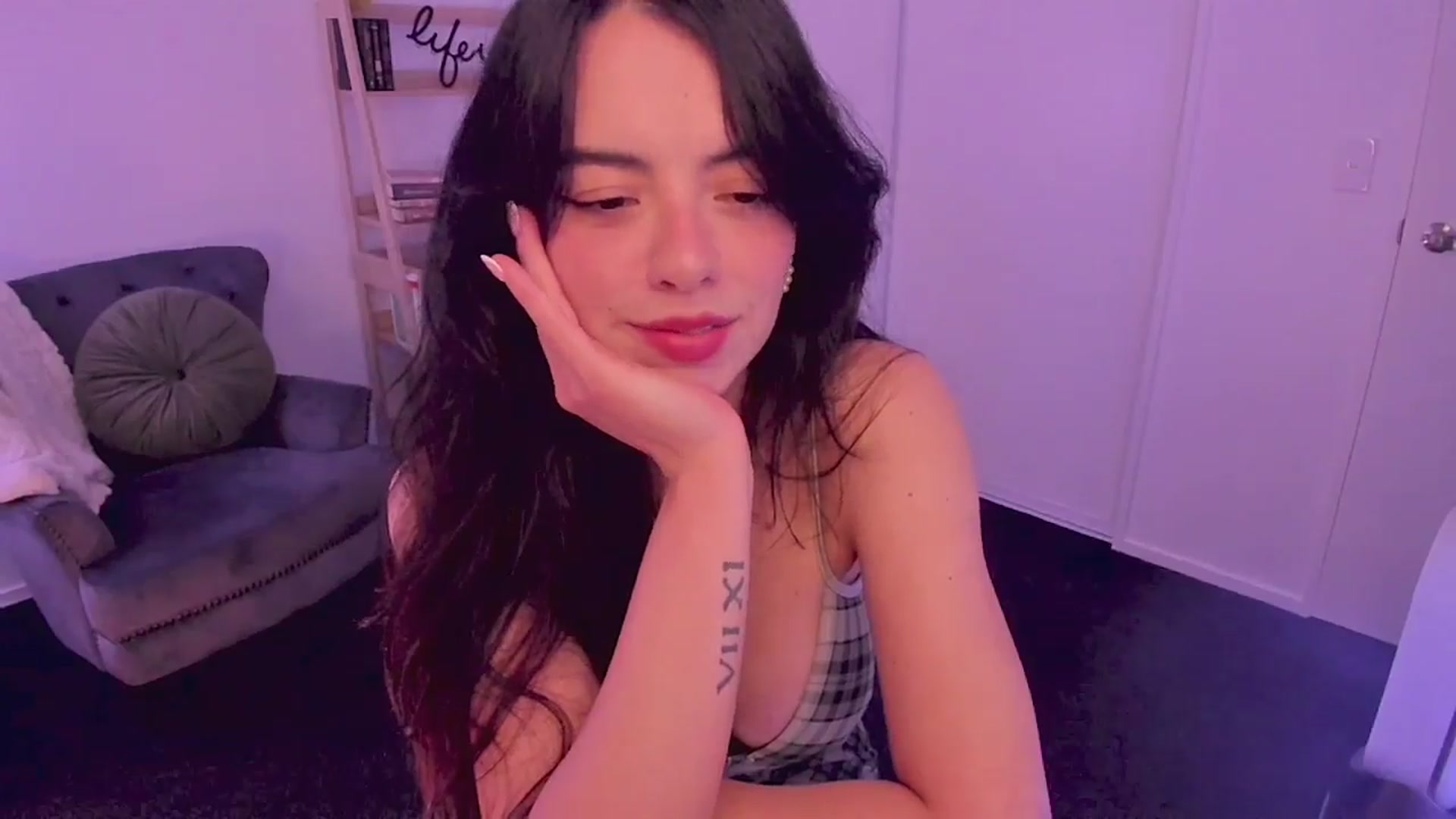 Gallery image thumbnail from NinaSage's myfreecams stream on, 08/19/2025, 03:14 image 8 of 20