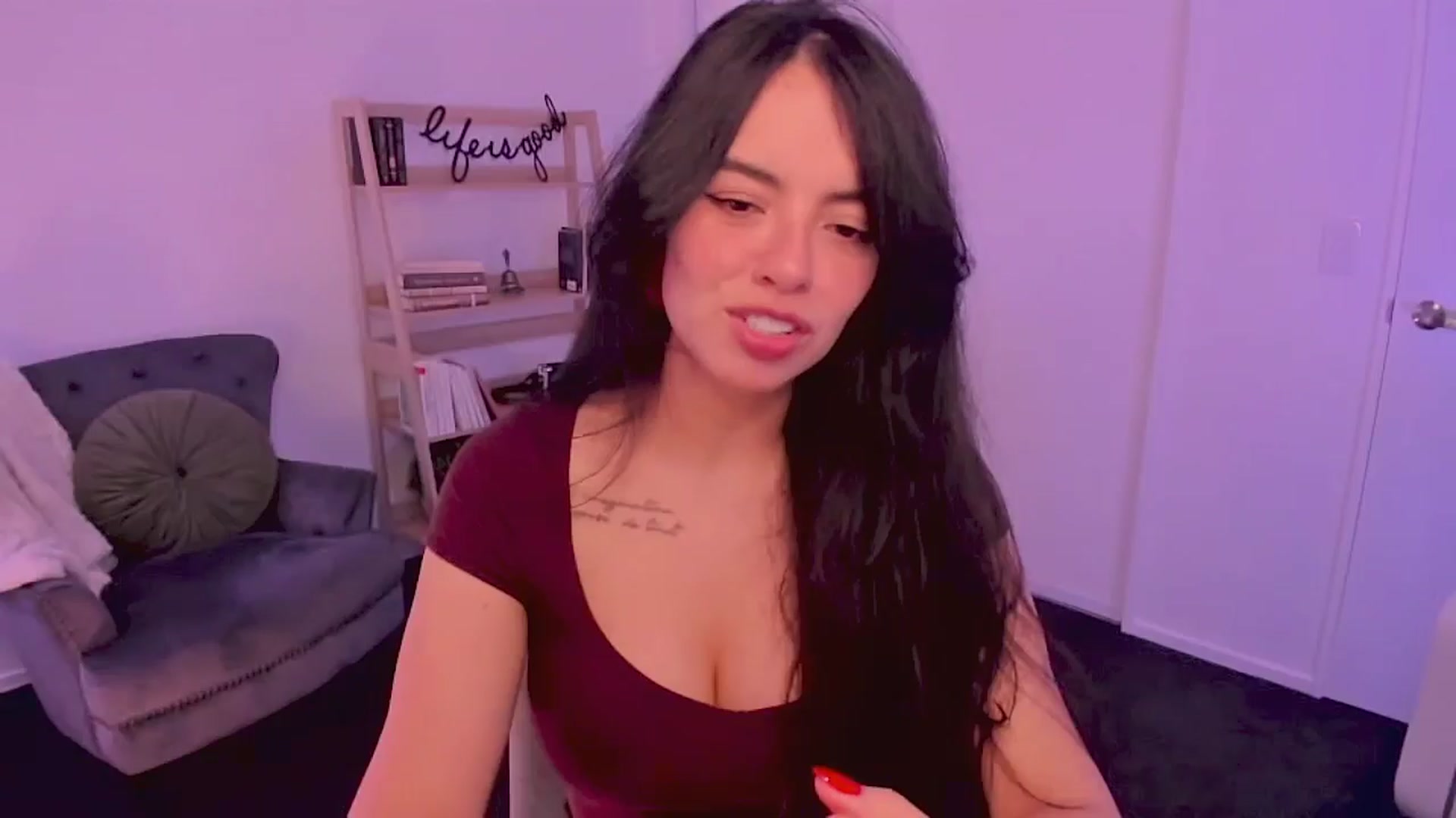 Gallery image thumbnail from NinaSage's myfreecams stream on, 08/21/2025, 01:42 image 16 of 20