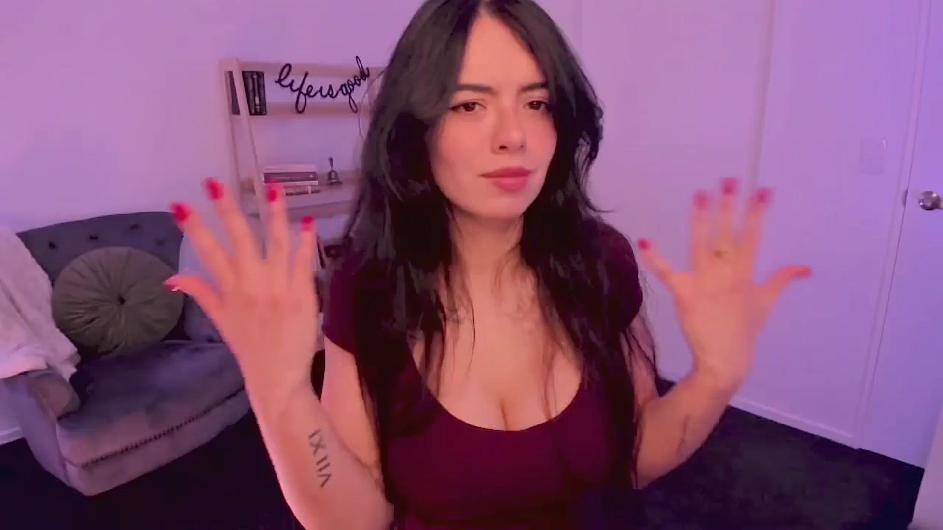Gallery image thumbnail from NinaSage's myfreecams stream on, 08/21/2025, 01:42 image 8 of 20