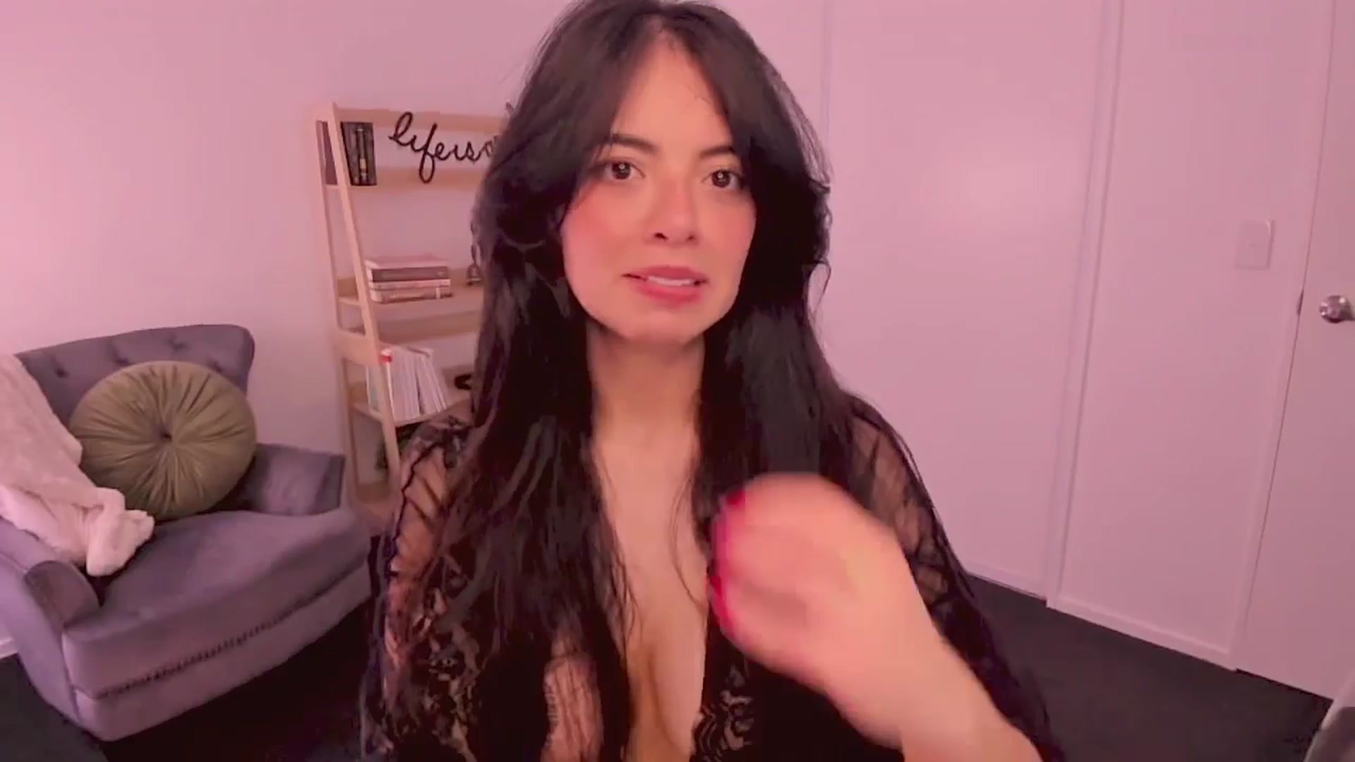 Gallery image thumbnail from NinaSage's myfreecams stream on, 08/25/2025, 05:12 image 9 of 20