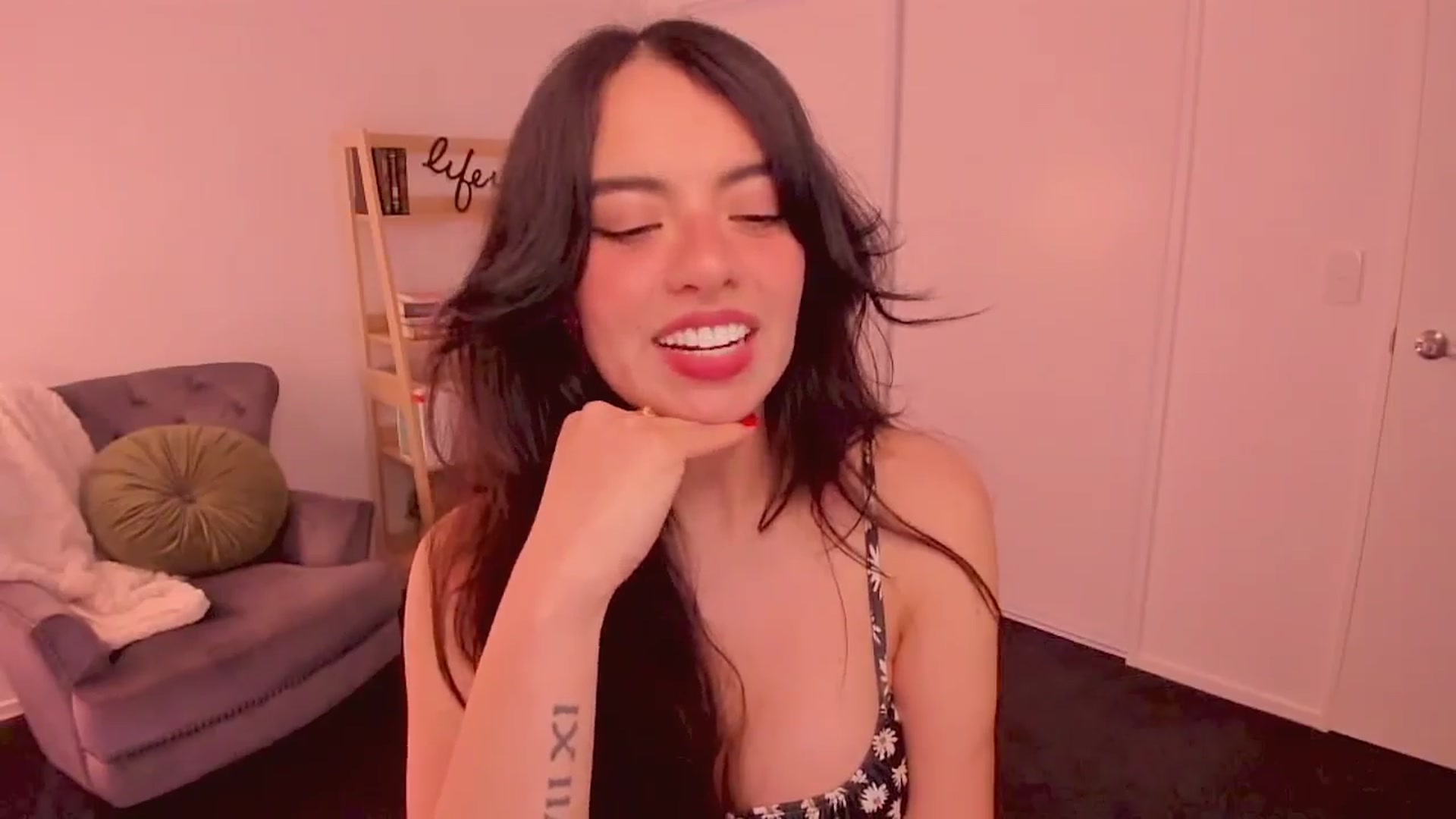 Gallery image thumbnail from NinaSage's myfreecams stream on, 08/28/2025, 02:01 image 11 of 20