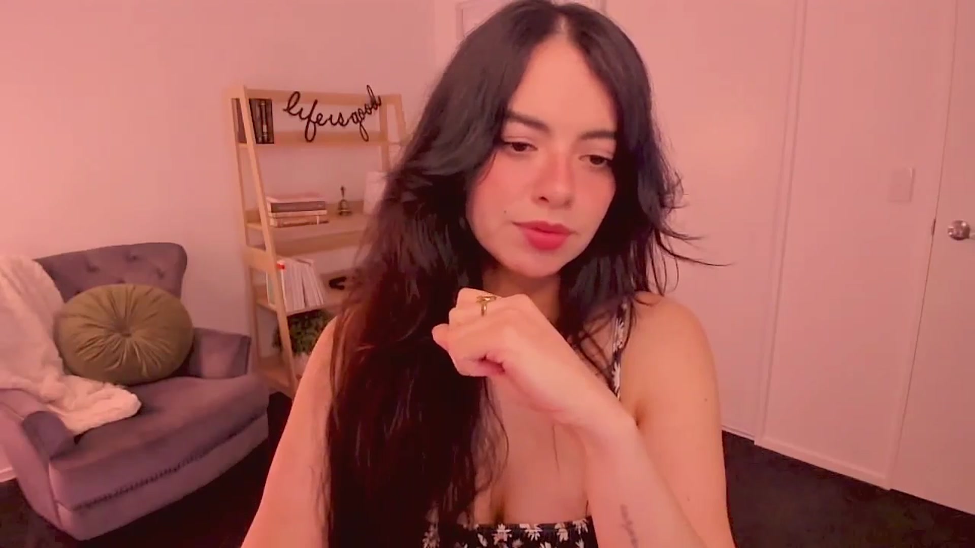 Gallery image thumbnail from NinaSage's myfreecams stream on, 08/28/2025, 02:01 image 12 of 20