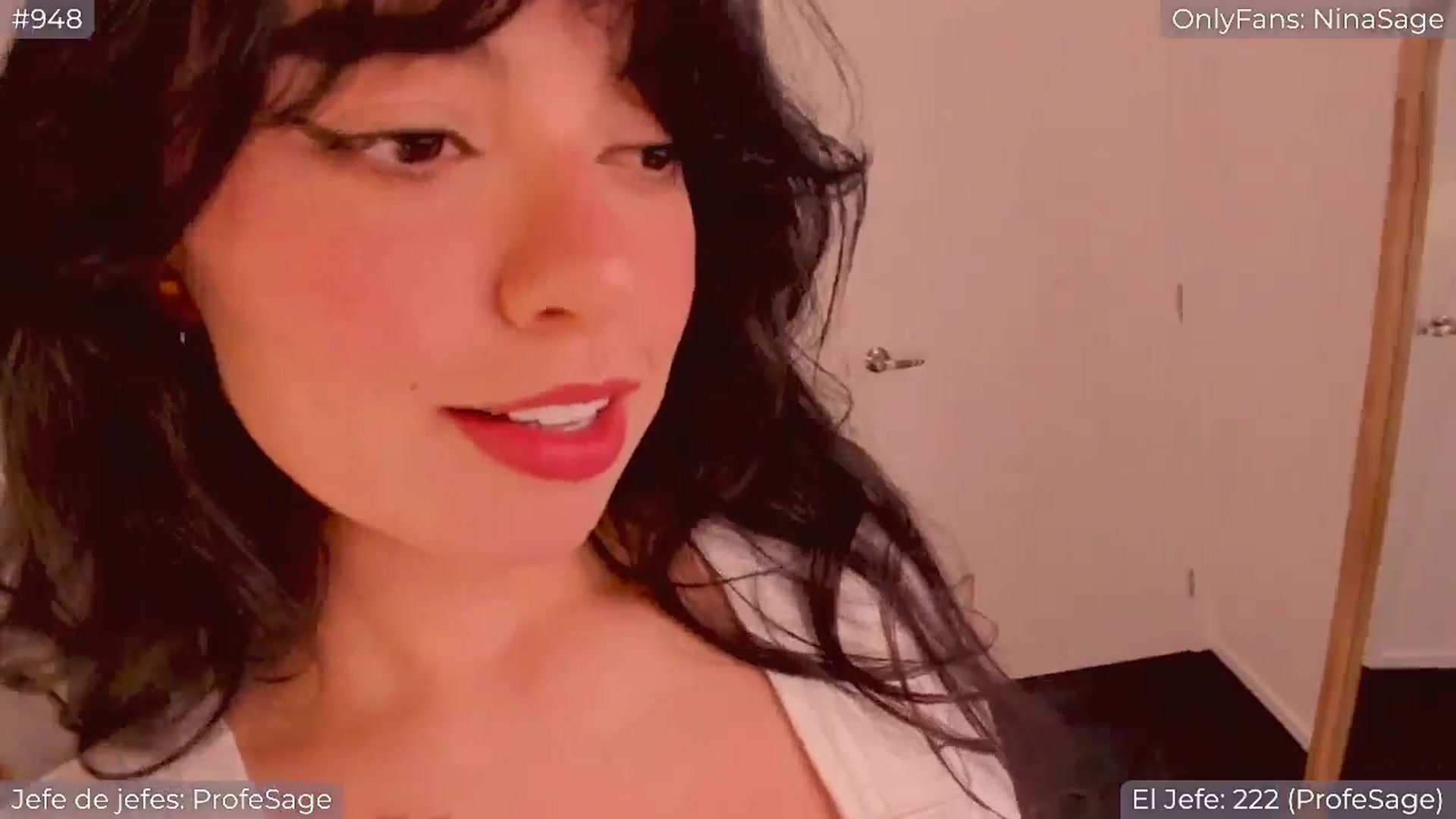 Gallery image thumbnail from NinaSage's myfreecams stream on, 10/02/2025, 24:00 image 16 of 20