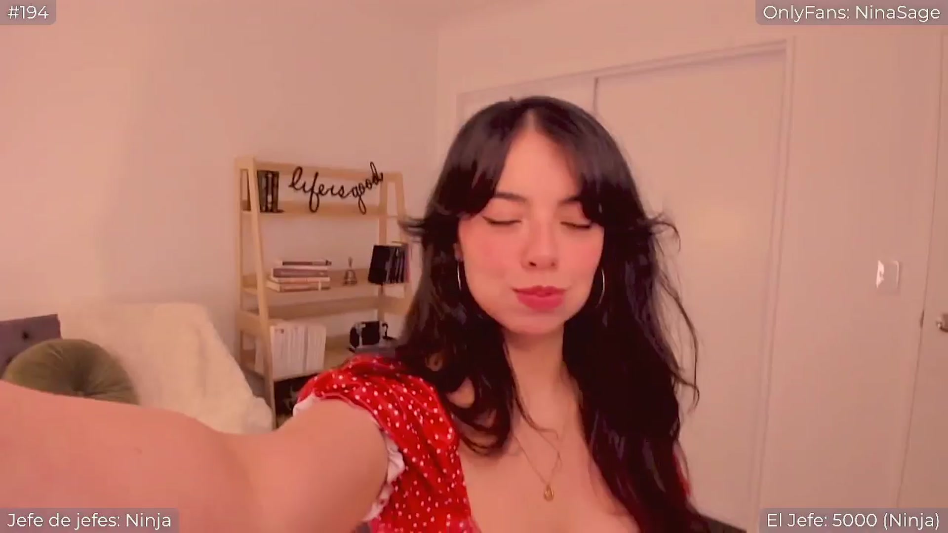 Gallery image thumbnail from NinaSage's myfreecams stream on, 10/03/2025, 01:19 image 9 of 20
