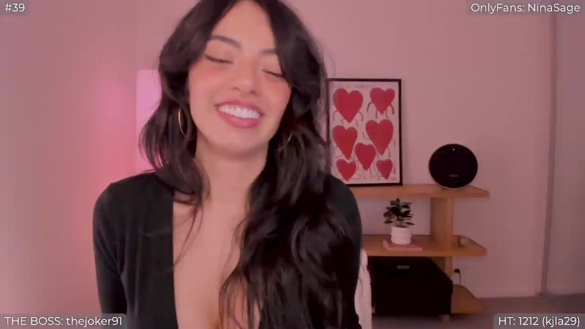 Gallery image thumbnail from NinaSage's myfreecams stream on, 10/03/2026, 03:53 image 9 of 20