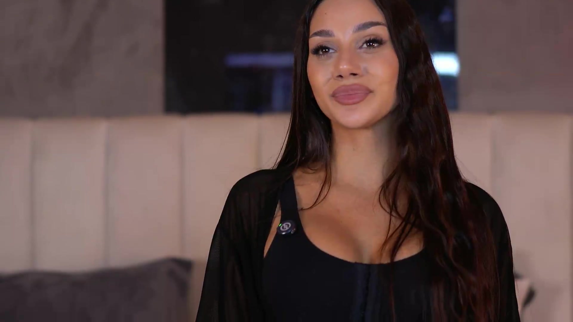 Gallery image thumbnail from NinaSolenne's myfreecams stream on, 09/05/2026, 21:53 image 18 of 20